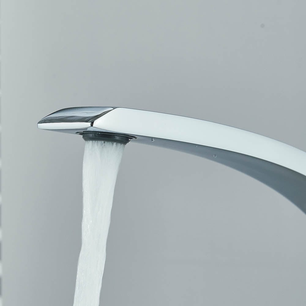 Bateria pentru lavoar, curbata in forma de C, argintiu lucios, cod 1483