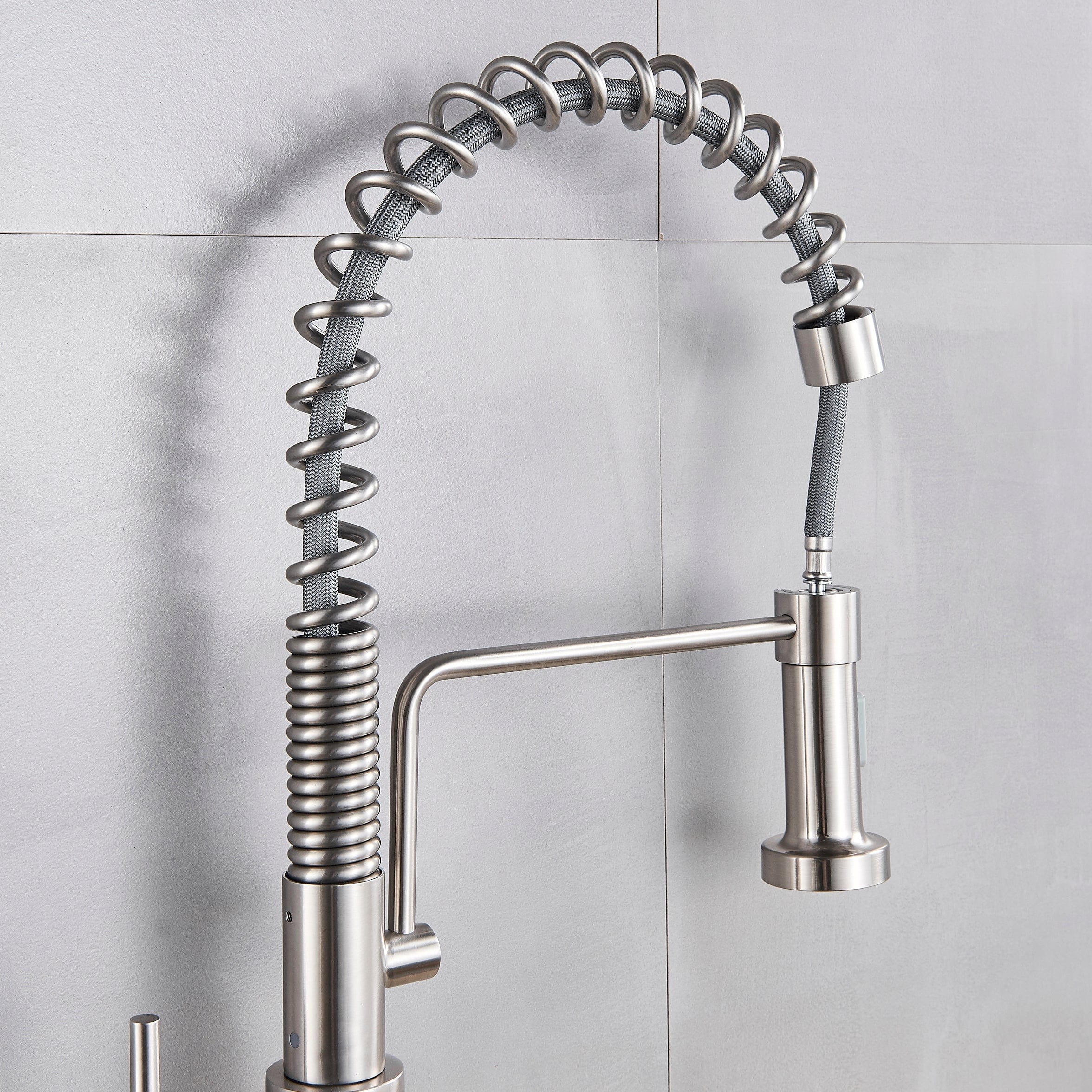 Bateria profesionala pentru bucatarie Heim Chrome, cu 2 functii de curgere, dus extractibil, senzor tactil de pornire/oprire, argintiu nichelat, cod 1392