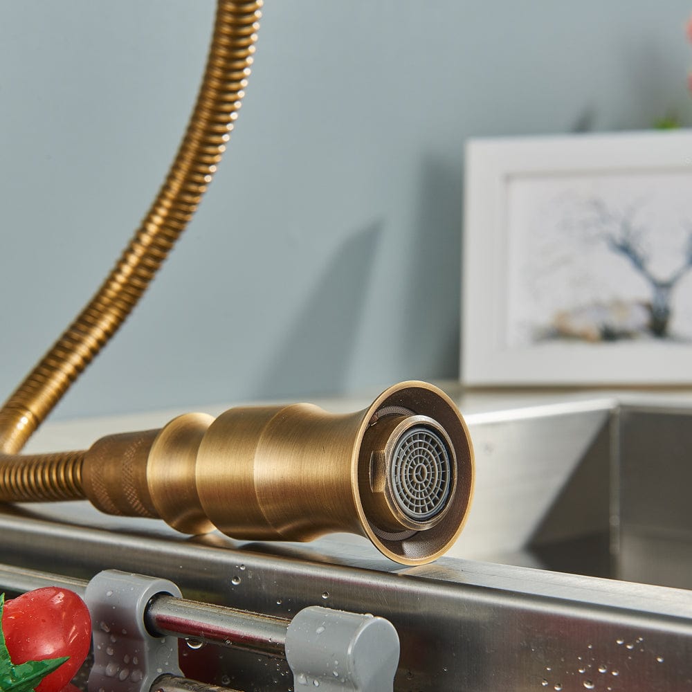 Bateria profesionala pentru bucatarie, o functie de curgere, dus extractibil, auriu antichizat, cod 1511