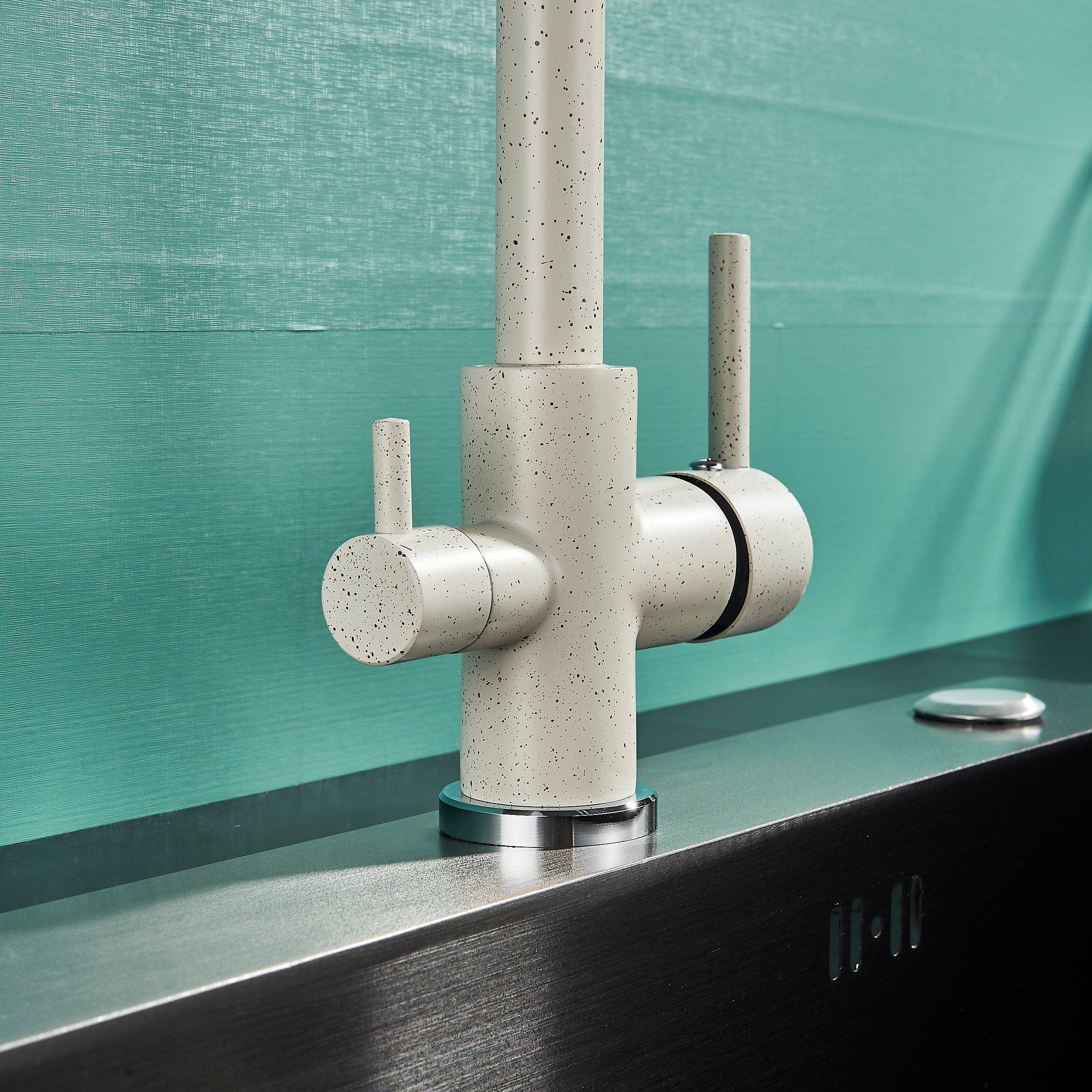 Baterie bucatarie cu 3 cai pentru filtru de purificare, culoare granit cu puncte mici, cod 1214