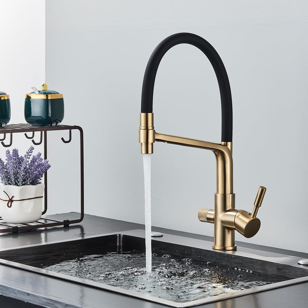 Baterie bucatarie cu 3 cai pentru filtru de purificare și 2 funcții de curgere a apei, auriu cu negru, cod 1533