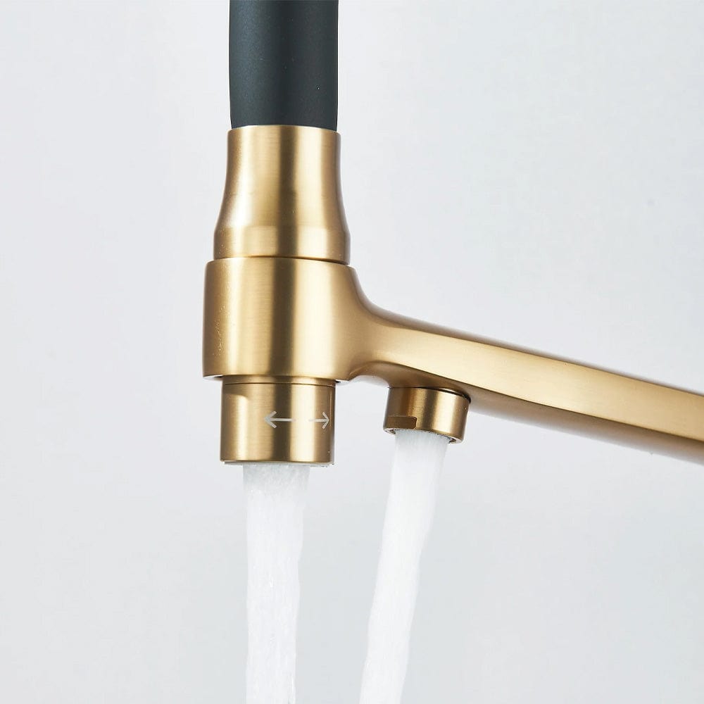 Baterie bucatarie cu 3 cai pentru filtru de purificare si 2 functii de curgere a apei, auriu/negru, cod 1667