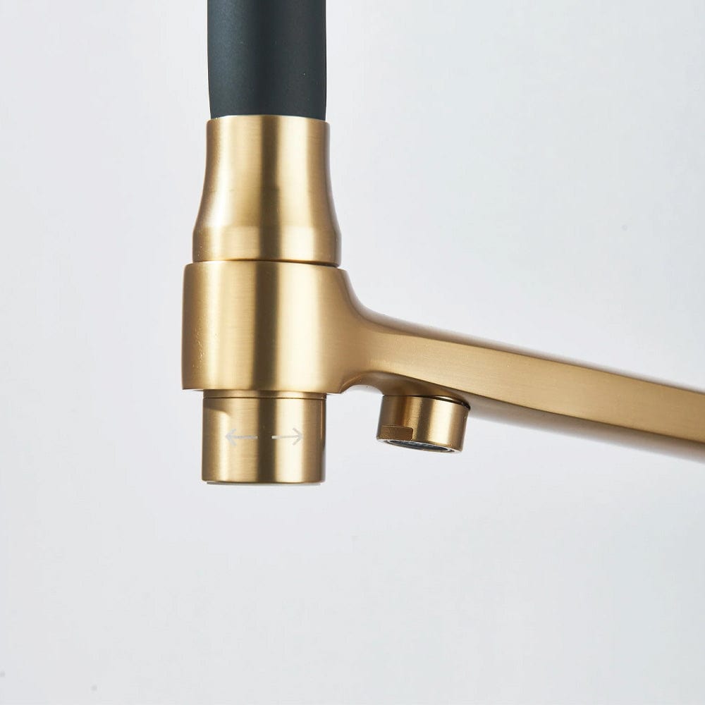 Baterie bucatarie cu 3 cai pentru filtru de purificare si 2 functii de curgere a apei, auriu/negru, cod 1667