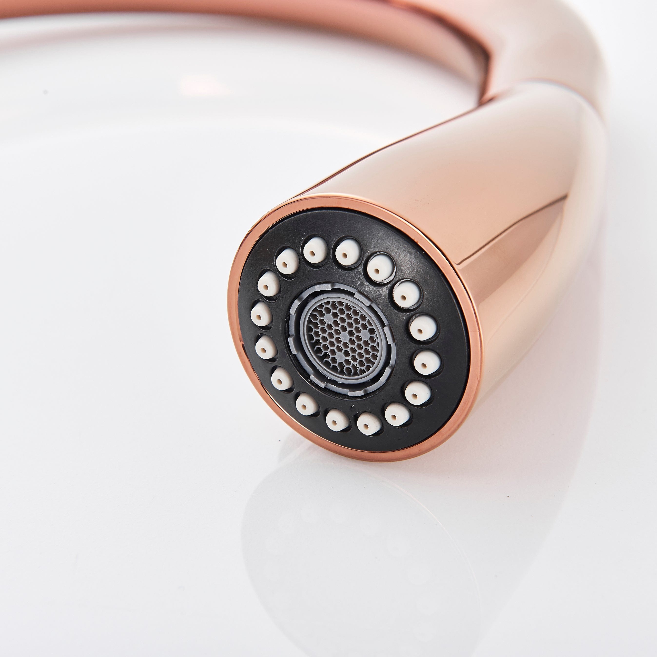 Baterie bucatarie culoare cupru, cu dus extractibil si 2 functii de curgere a apei, cod 1272