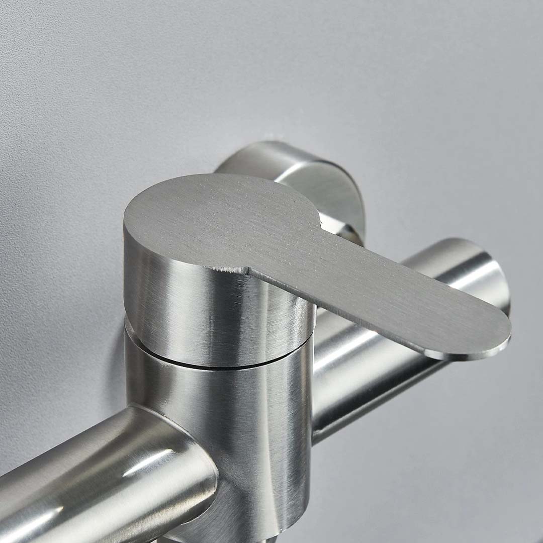 Baterie cu montare pe perete, argintiu periat, cod 1629