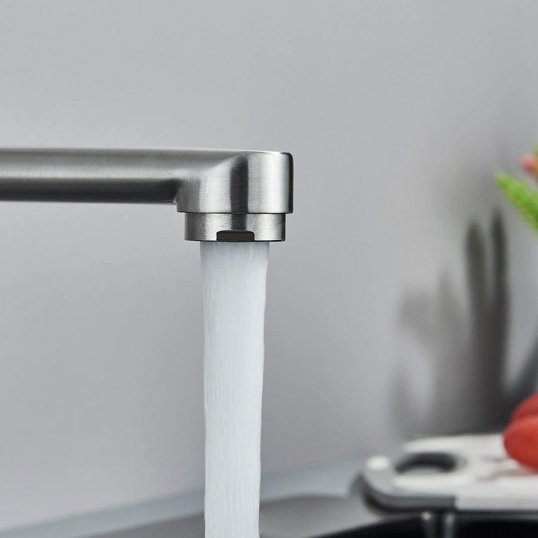 Baterie cu montare pe perete, argintiu periat, cod 1629