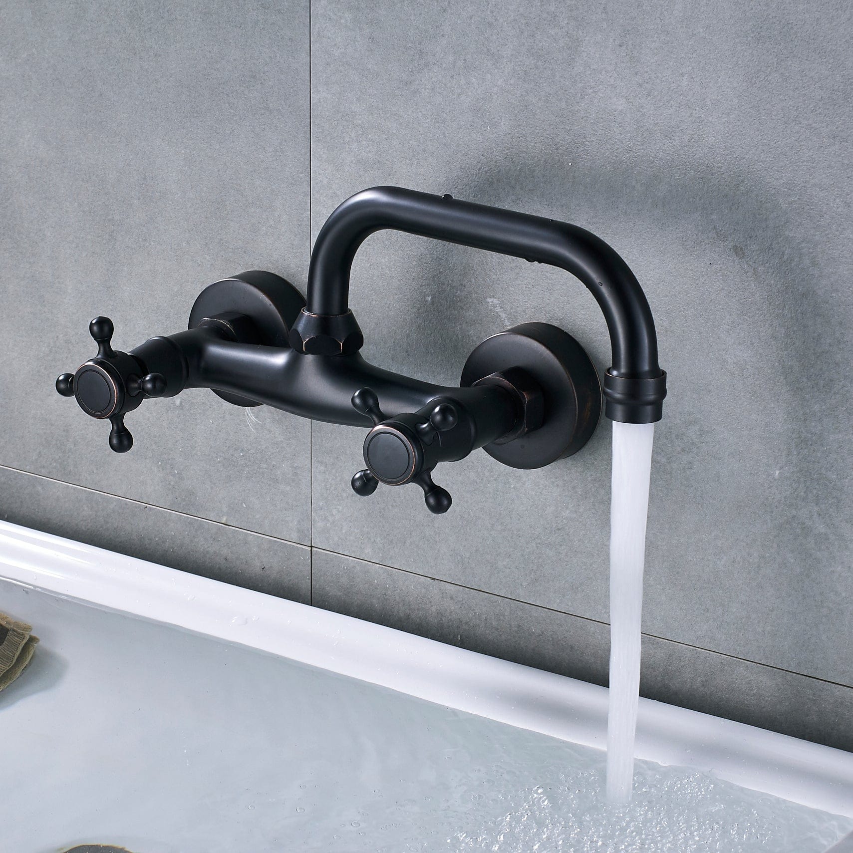 Baterie cu montare pe perete in stil victorian, cu doua manere, negru mat, cod 1294