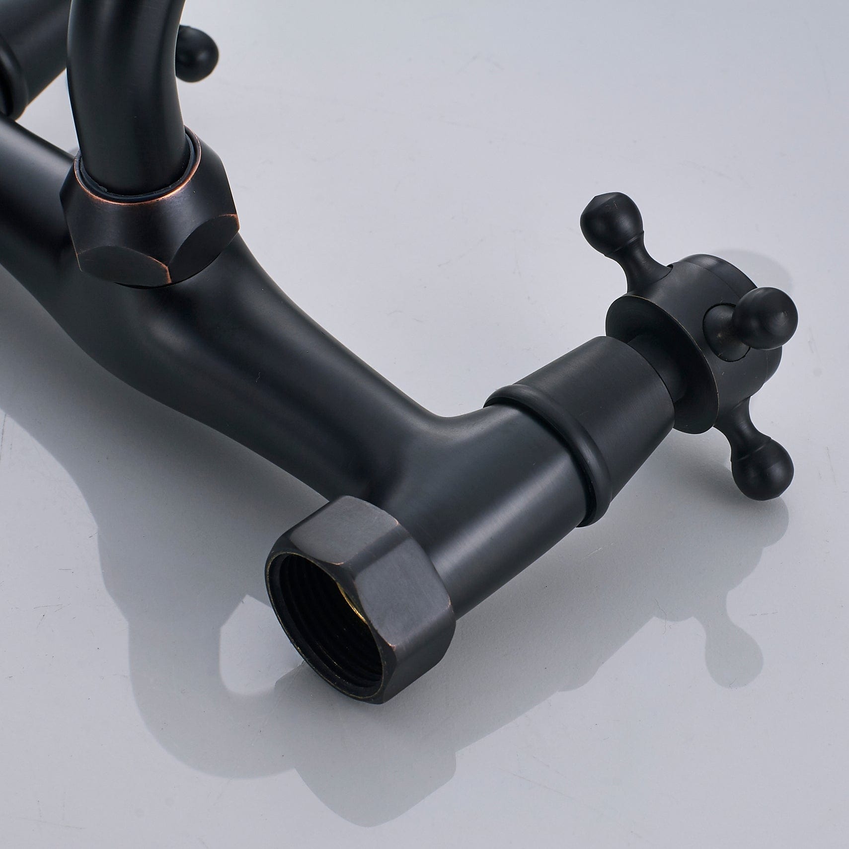 Baterie cu montare pe perete in stil victorian, cu doua manere, negru mat, cod 1294