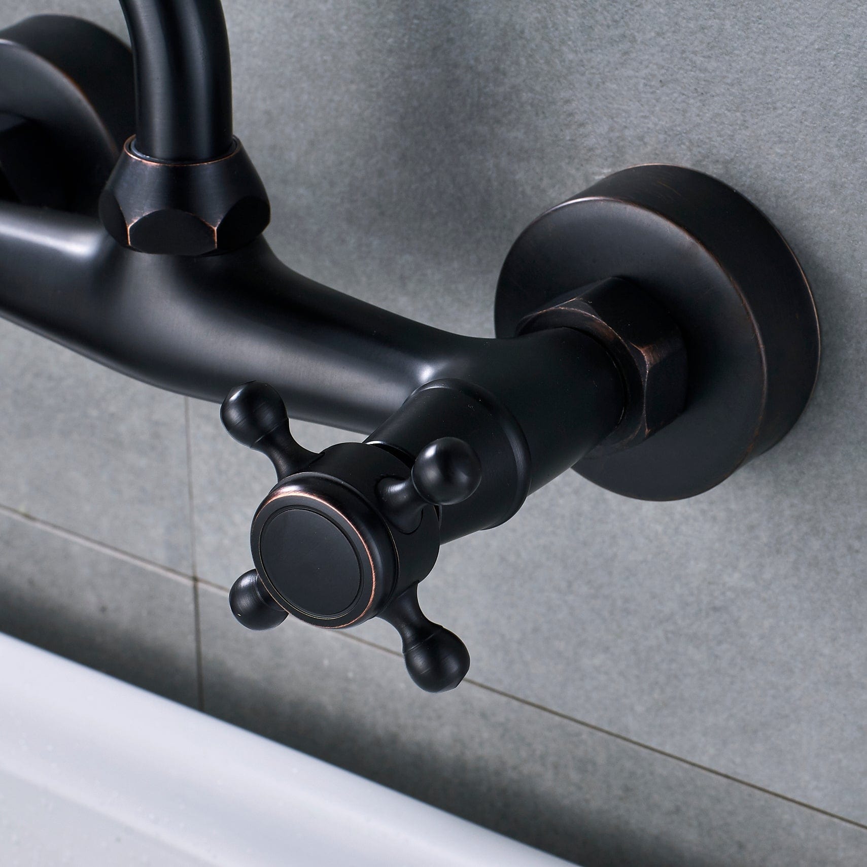 Baterie cu montare pe perete in stil victorian, cu doua manere, negru mat, cod 1294