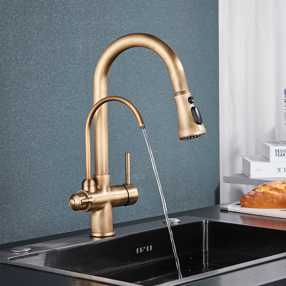 Baterie de bucatarie cu 3 căi, auriu antichizat, cu 2 funcții de curgere și duș extractibil, cod 1493