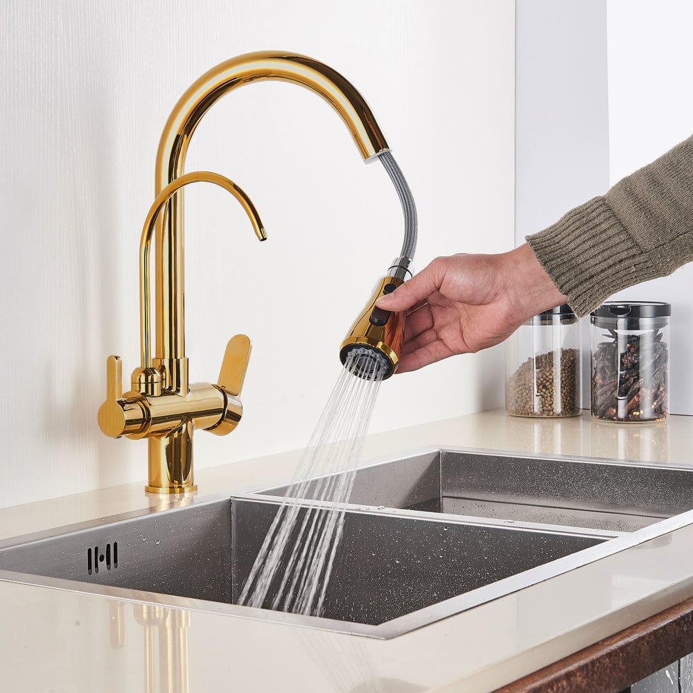 Baterie de bucatarie cu 3 cai, auriu lucios, cu 2 functii de curgere si dus extractibil, cod 1506