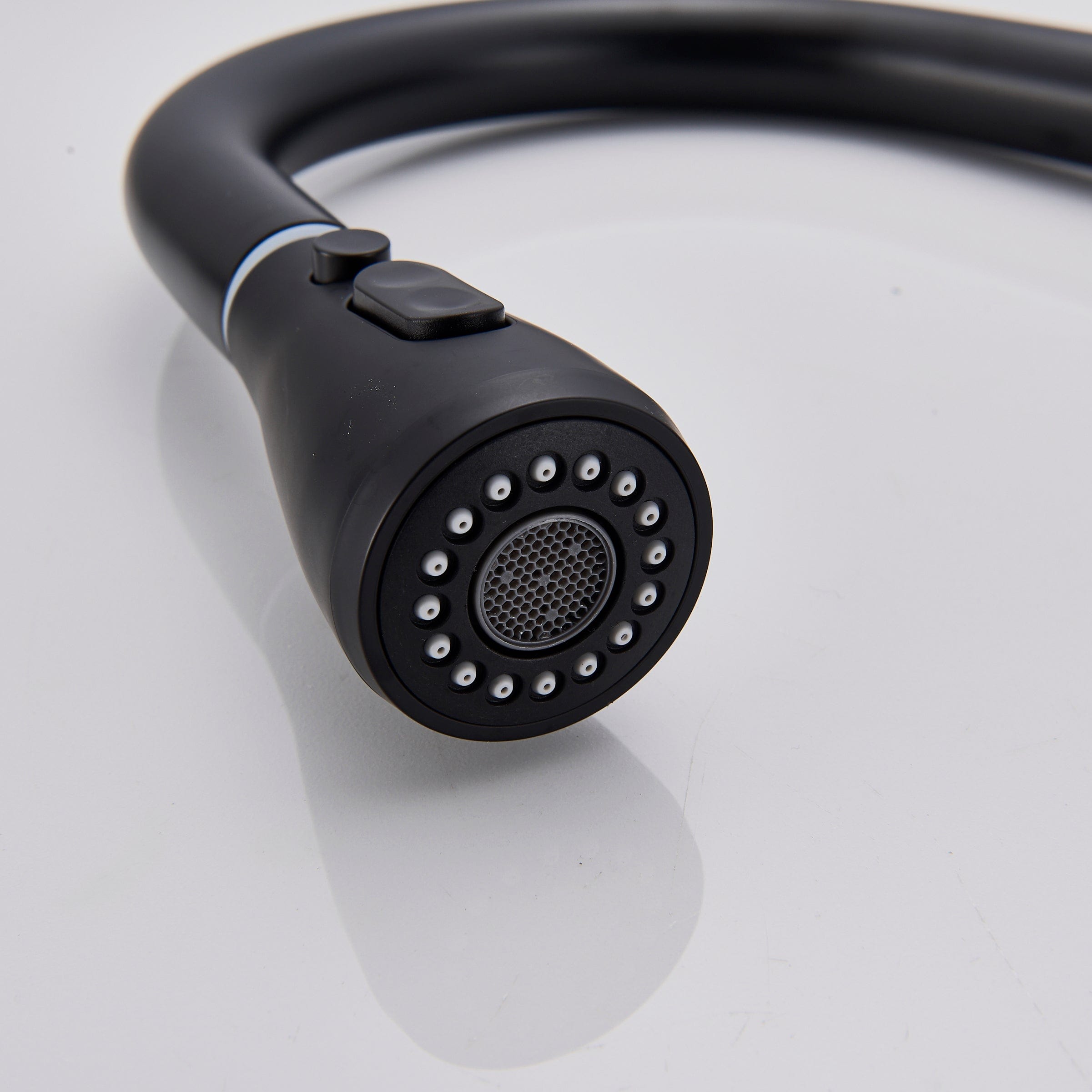 Baterie de bucatarie cu 3 căi, negru mat, cu 2 funcții de curgere și duș extractibil, cod 1381