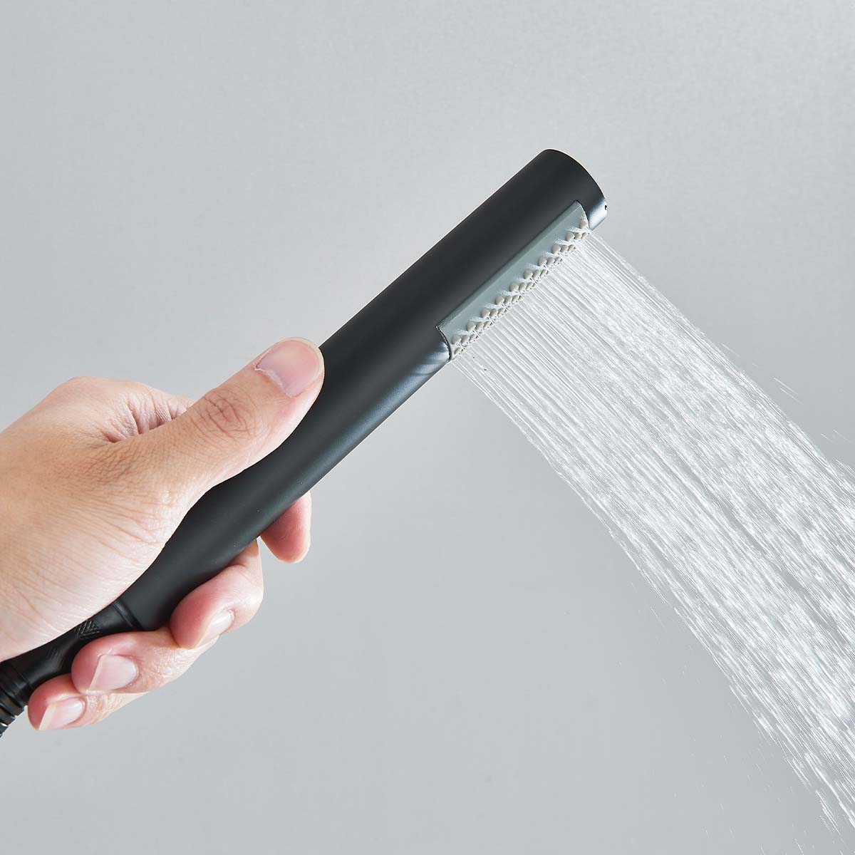 Baterie de cada incastrata, cu dus de mana, finisaj negru mat, cod 1339