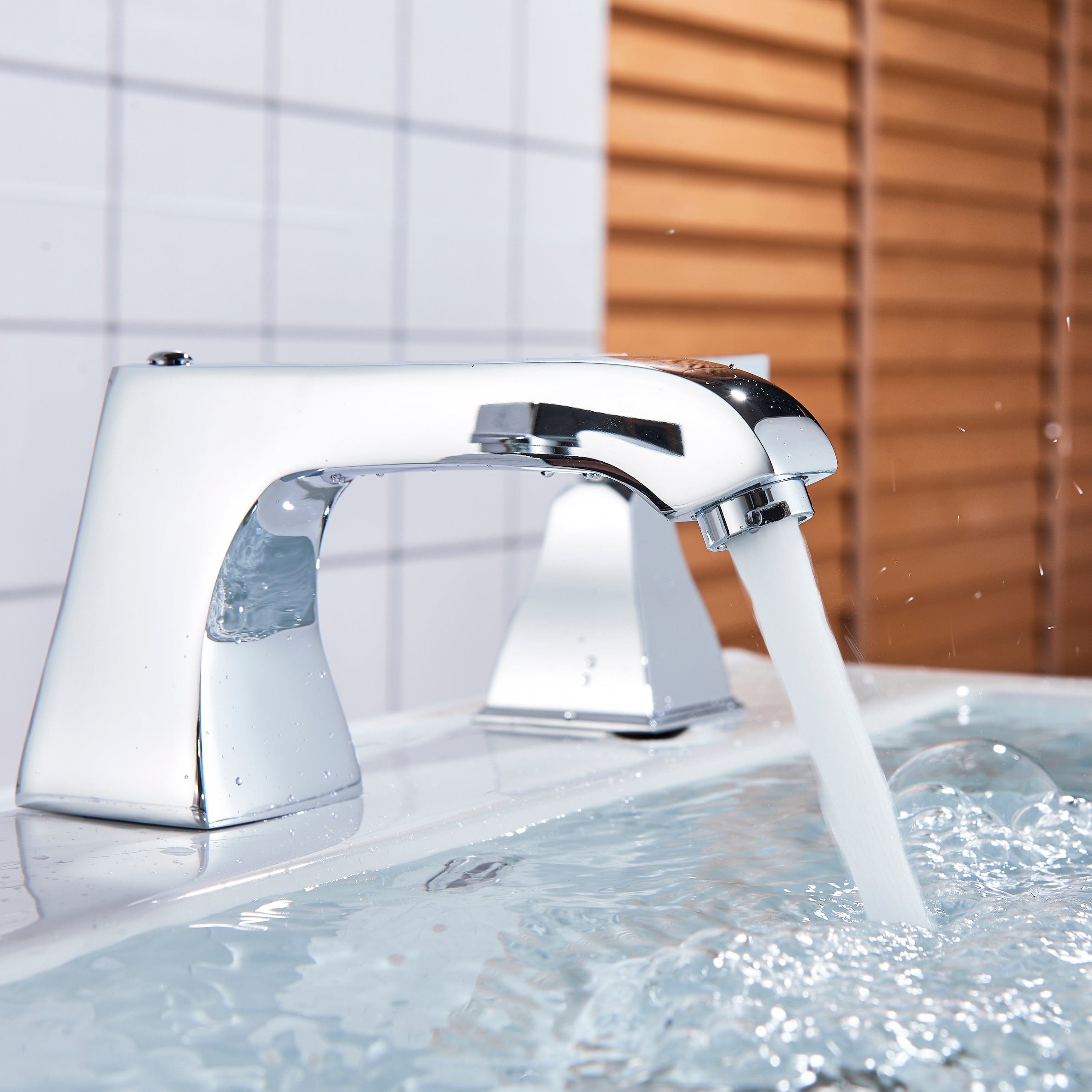 Baterie de lavoar cu design minimalist, doua manere, argintiu cromat, cod 1309