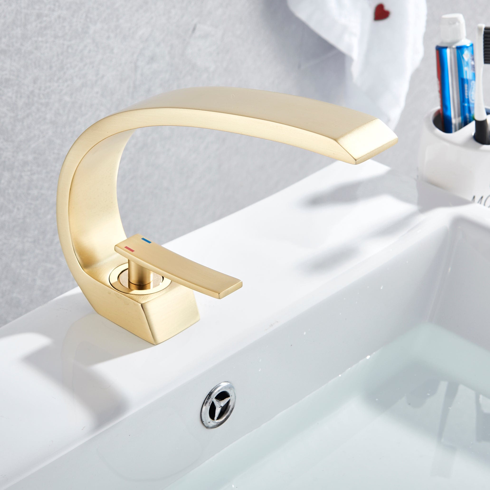 Baterie lavoar baie, auriu nichelat, curbata in forma de C, cod 1279