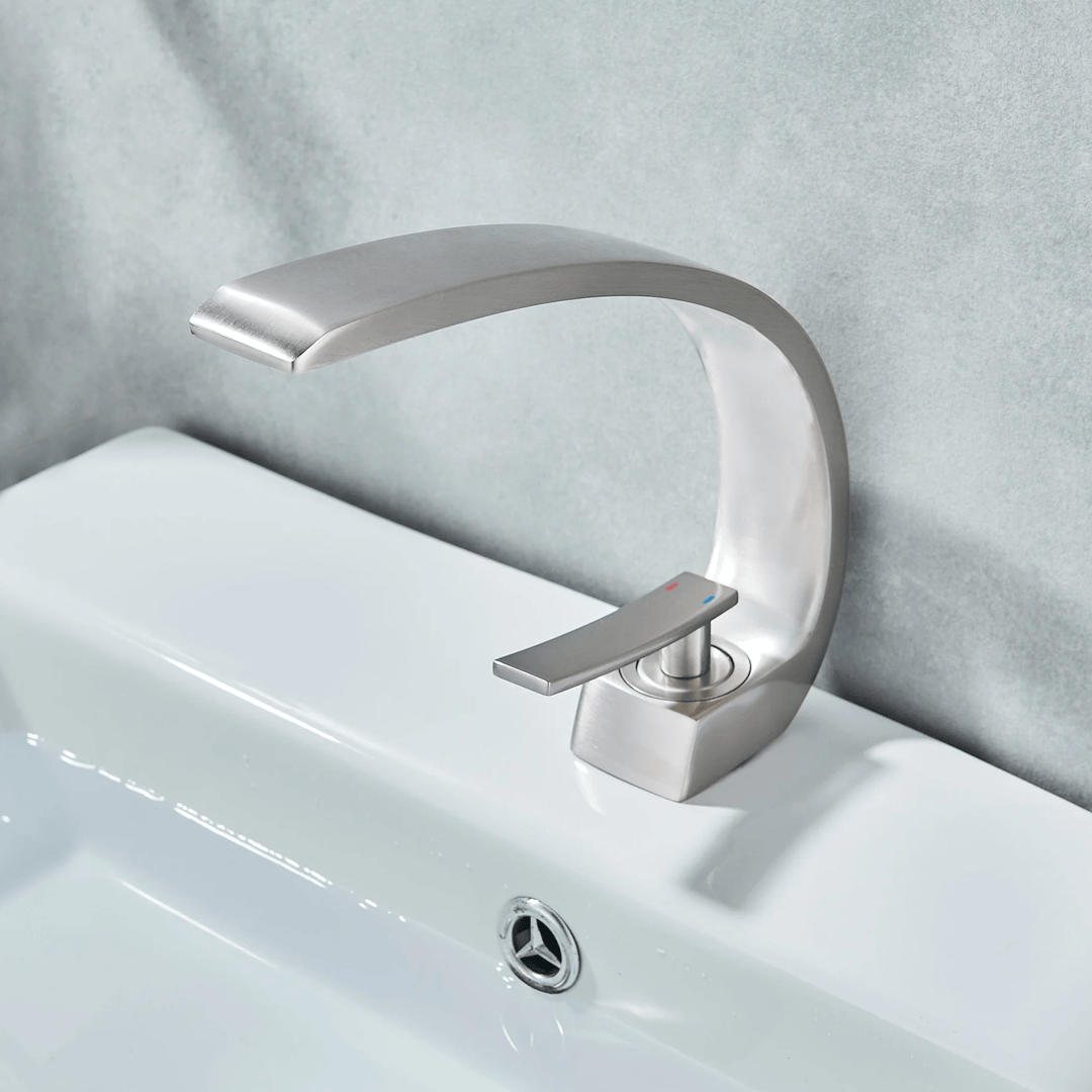 Baterie lavoar cu montare pe chiuveta, argintiu nichelat, cod 1274