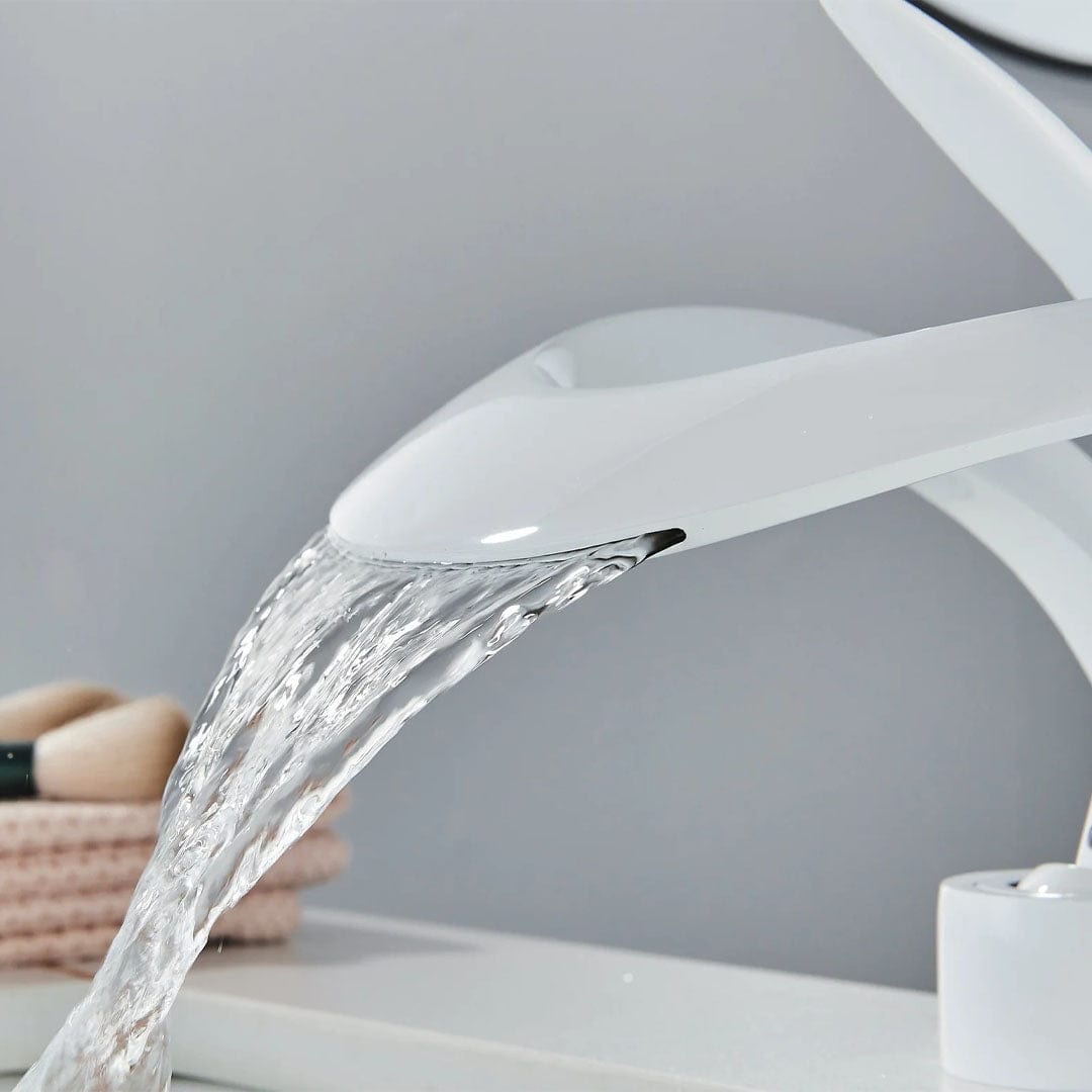 Baterie lavoar cu un singur maner si orificiu, tip cascada, alb lucios, cod 1637