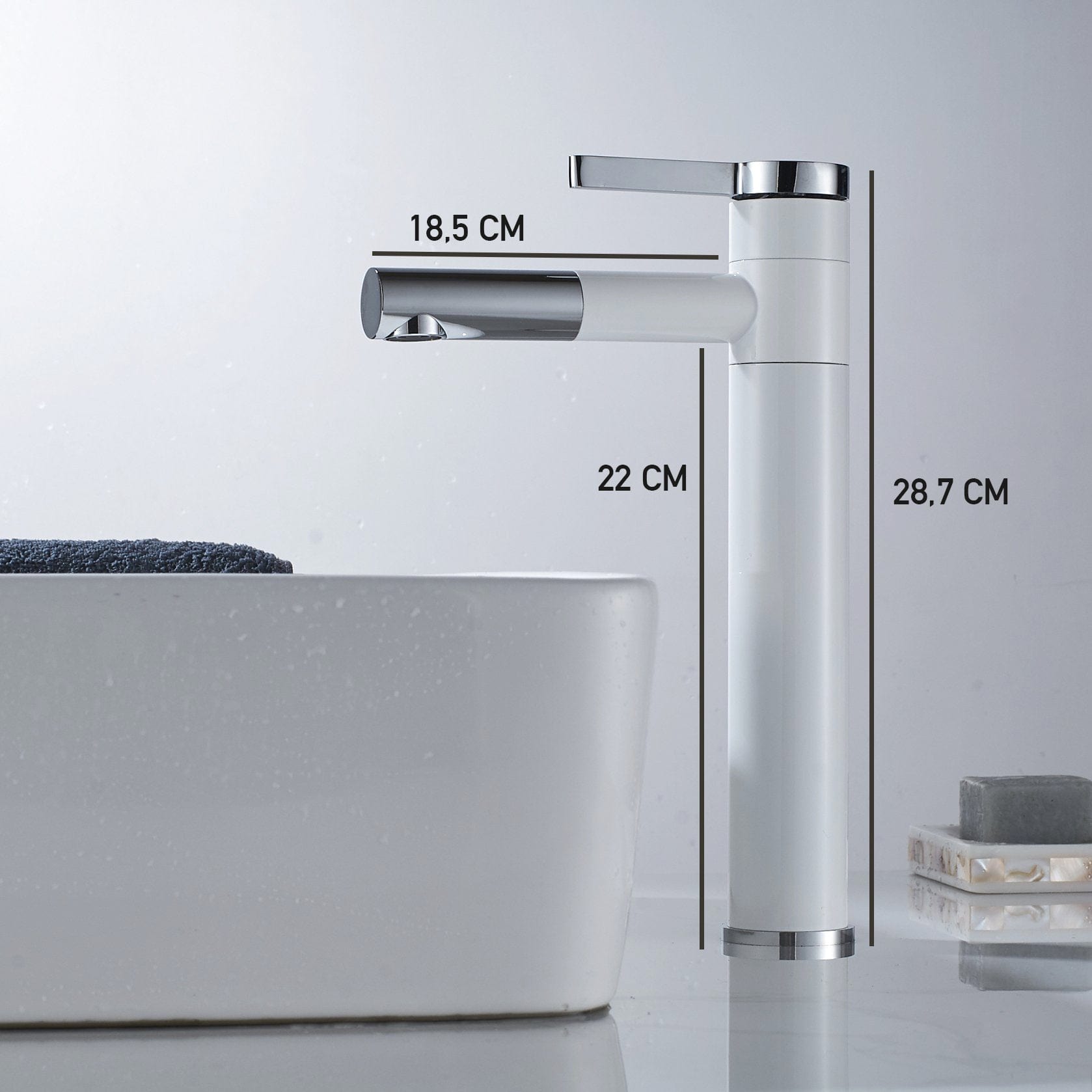 Baterie lavoar, din alama cu montare in blat, alb si cromat, cod 1295