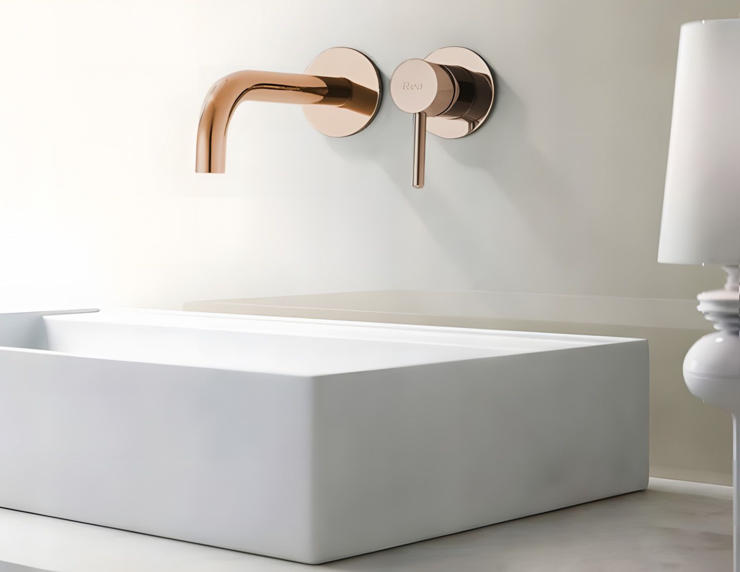 Baterie lavoar incastrata Rea Lungo, cupru lucios + box