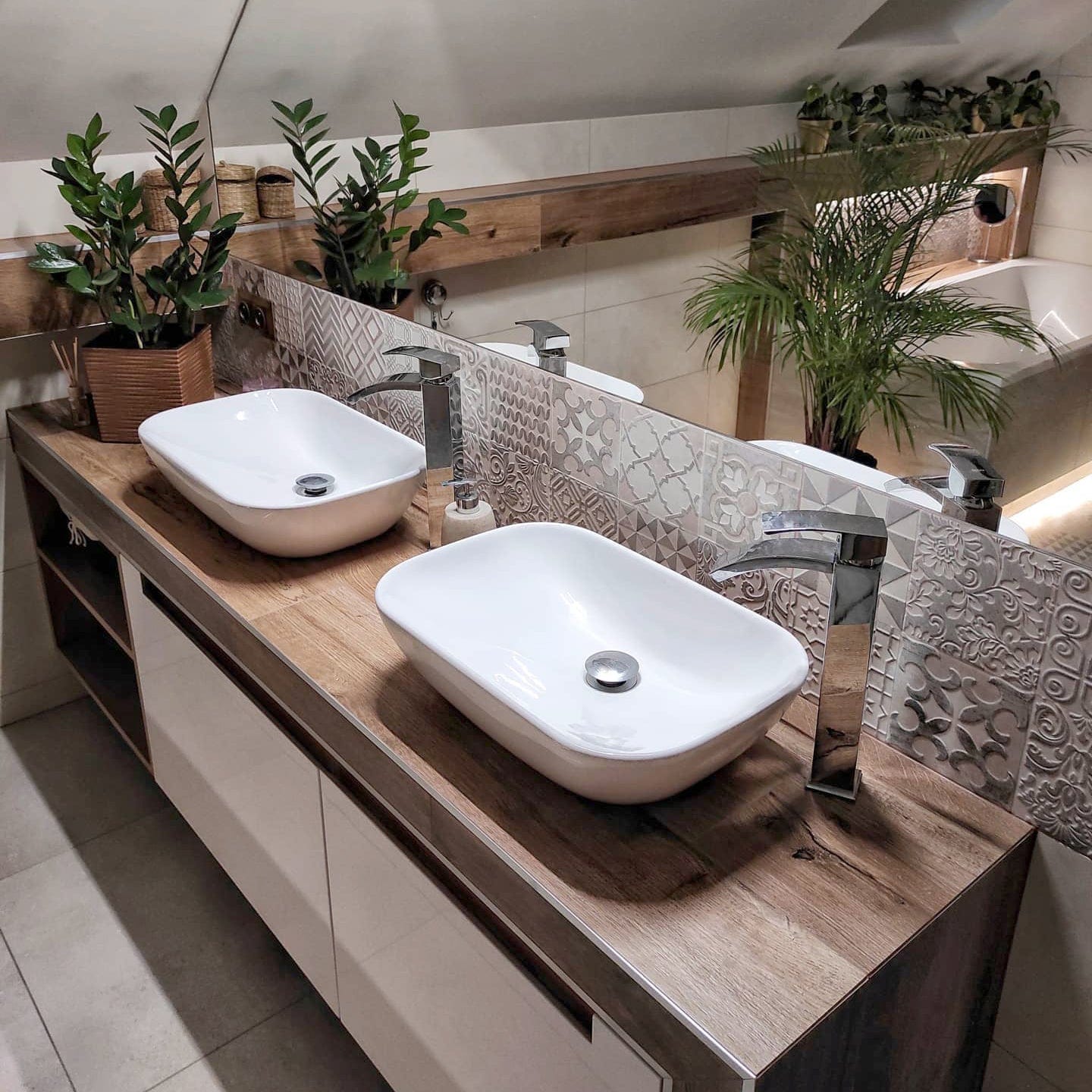 Baterie lavoar Milly1208, din alama cu montare in blat, argintiu cromat, cod 1208