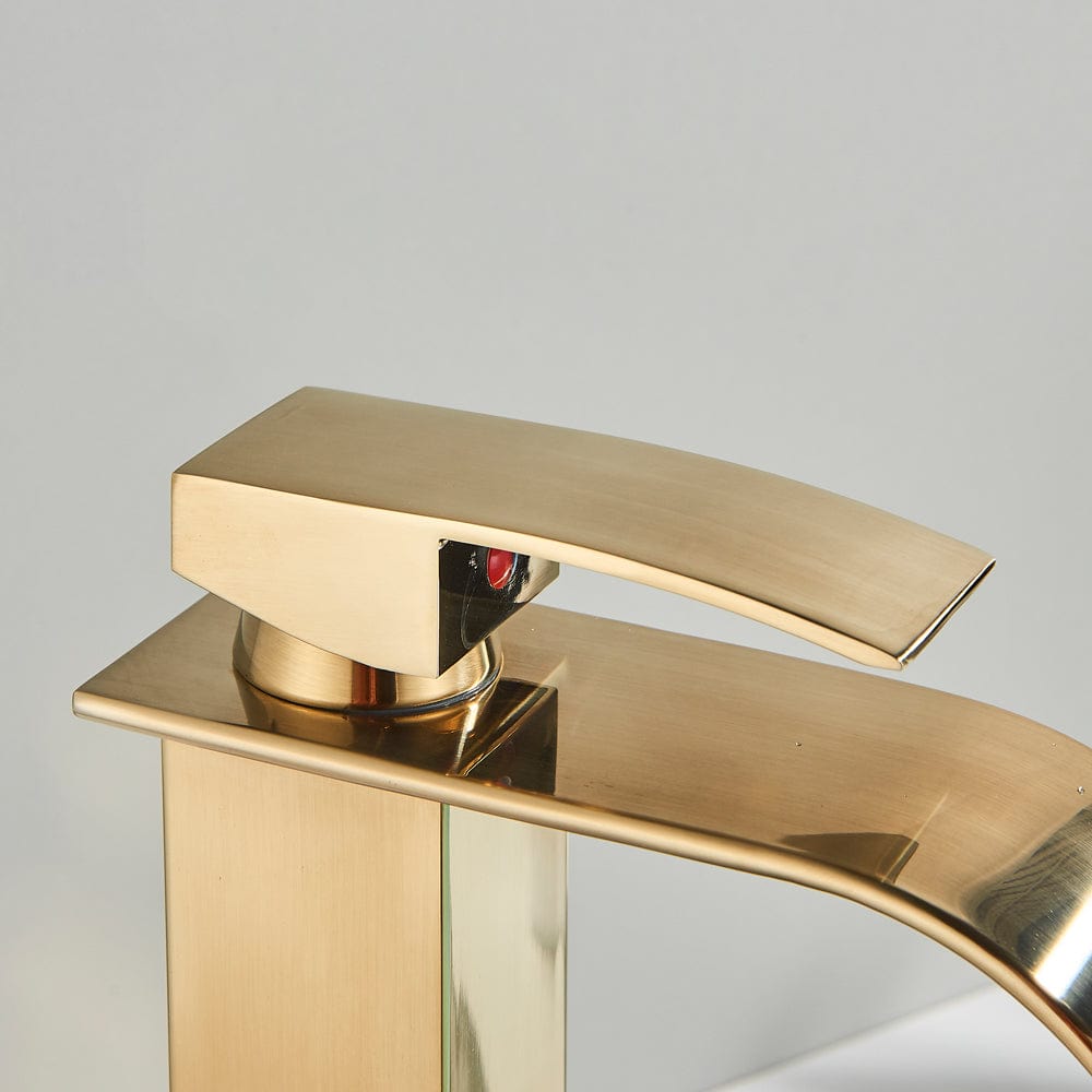 Baterie lavoar Milly1523, din alama cu montare in blat, auriu nichelat, cod 1523