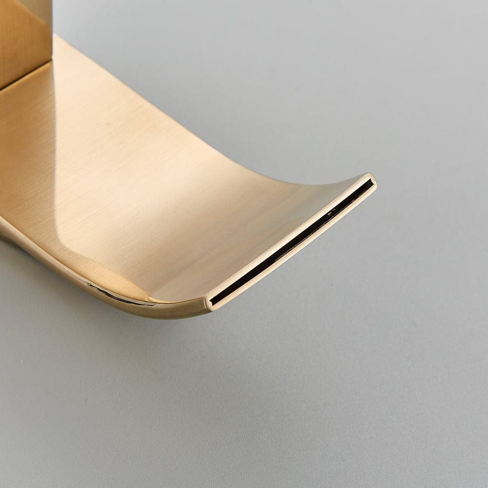 Baterie lavoar Milly1523, din alama cu montare in blat, auriu nichelat, cod 1523