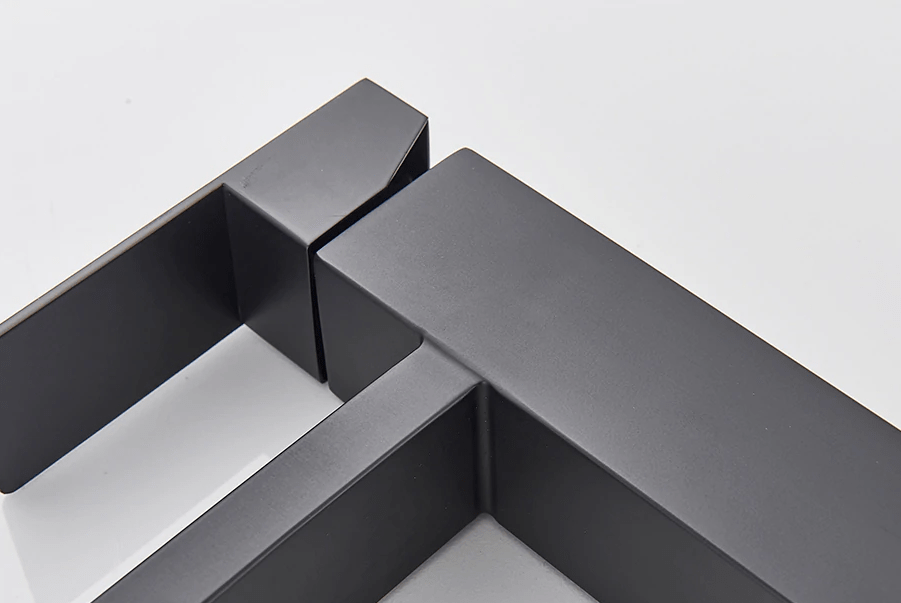 Baterie lavoar neagra, din alama cu montare in blat, cod 1257