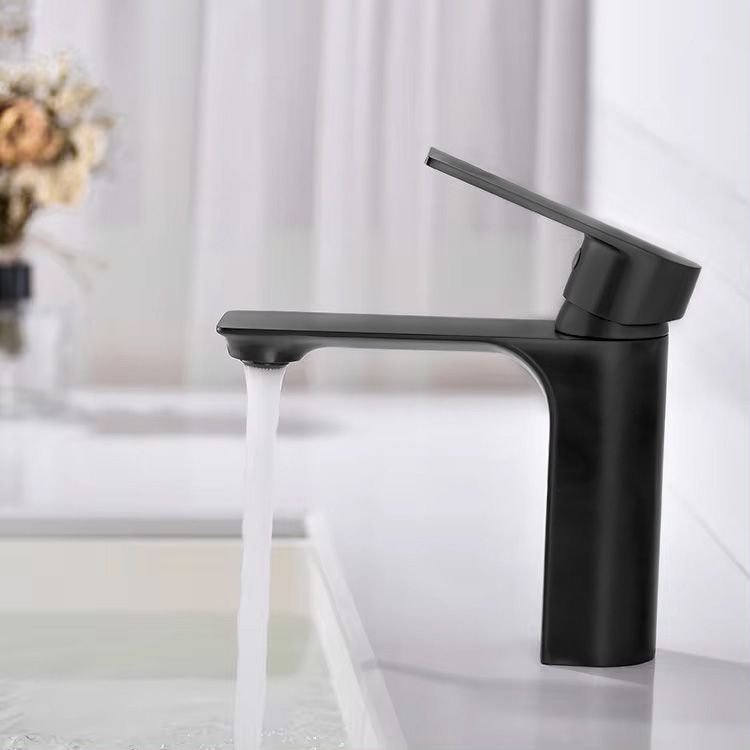 Baterie lavoar Rea Urban, negru mat