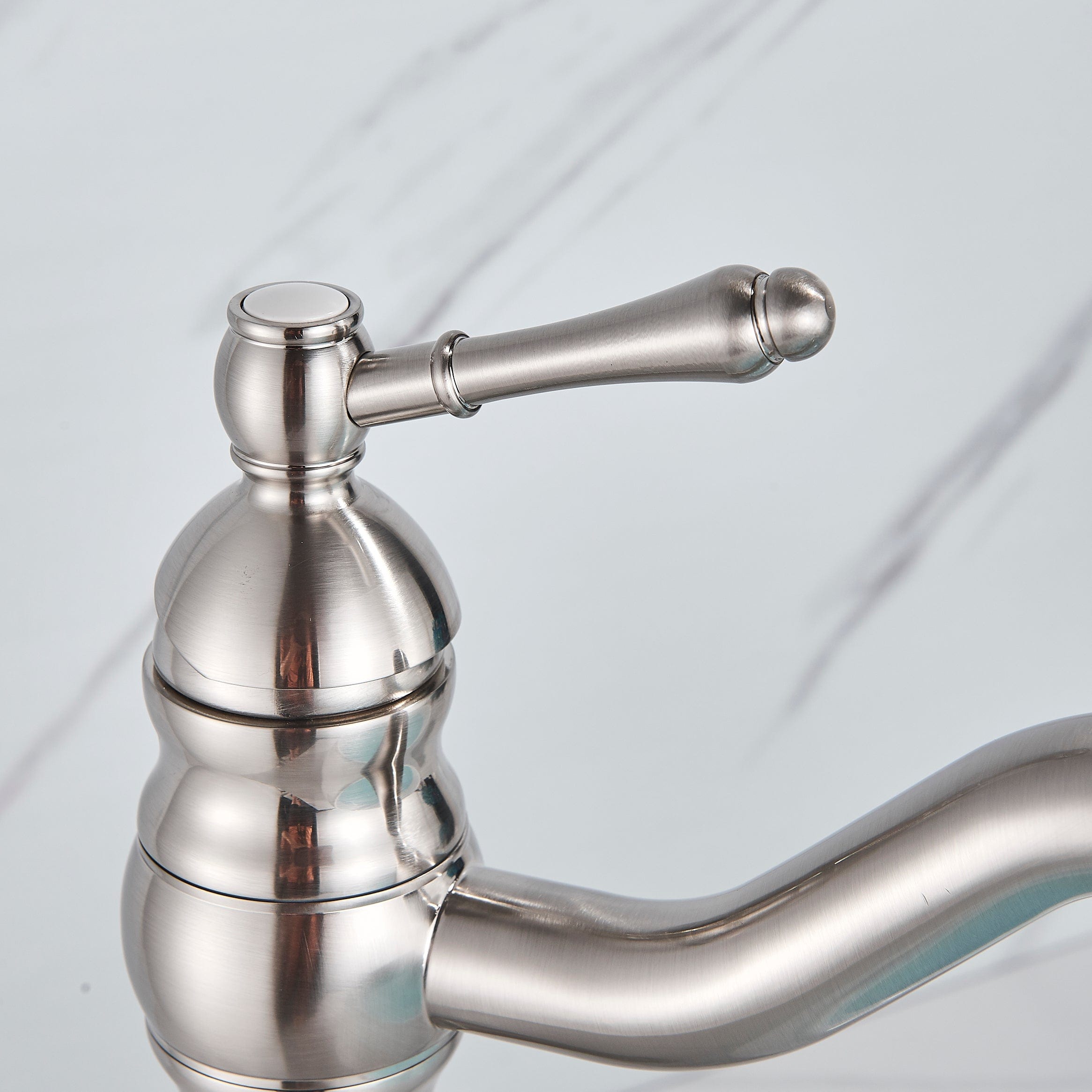 Baterie lavoar retro Groben Nose, montare pe blat, pipa flexibila 360 de grade, argintiu cromat, cod 1347