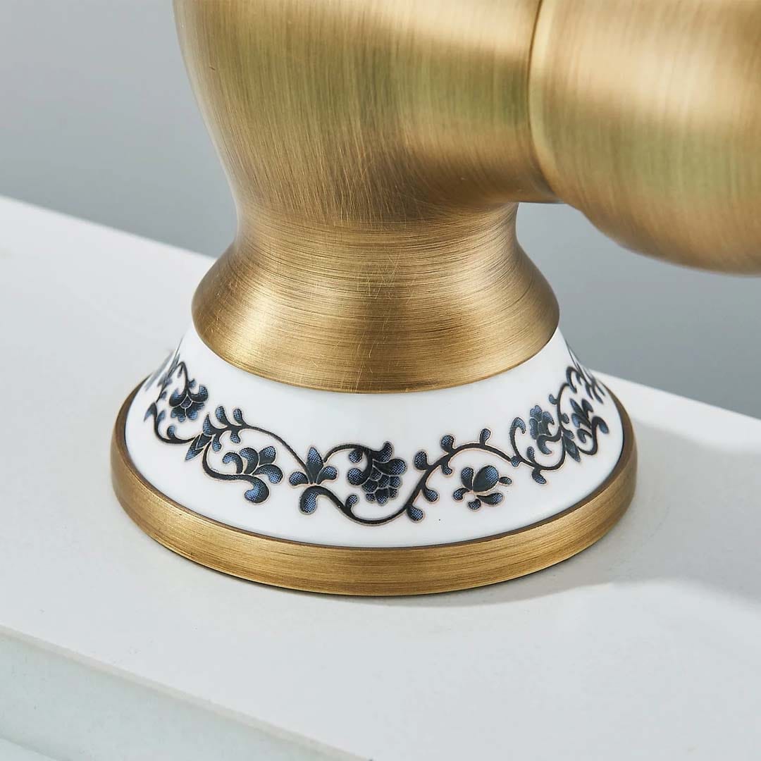 Baterie lavoar retro, montare pe blat, auriu mat, cod 1638