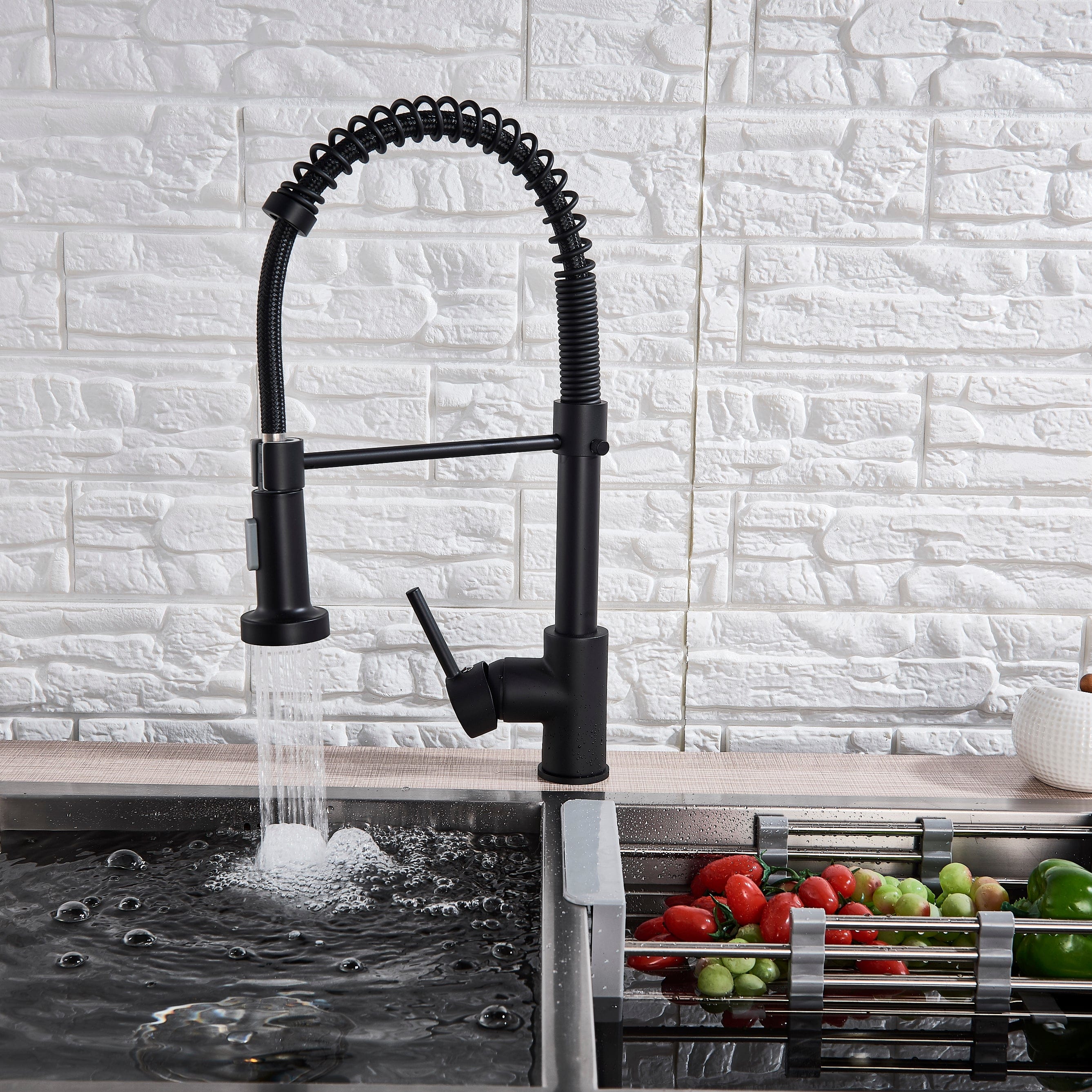 Baterie profesionala de bucatarie, cu dus flexibil, 2 functii de curgere, negru mat, cod 1335