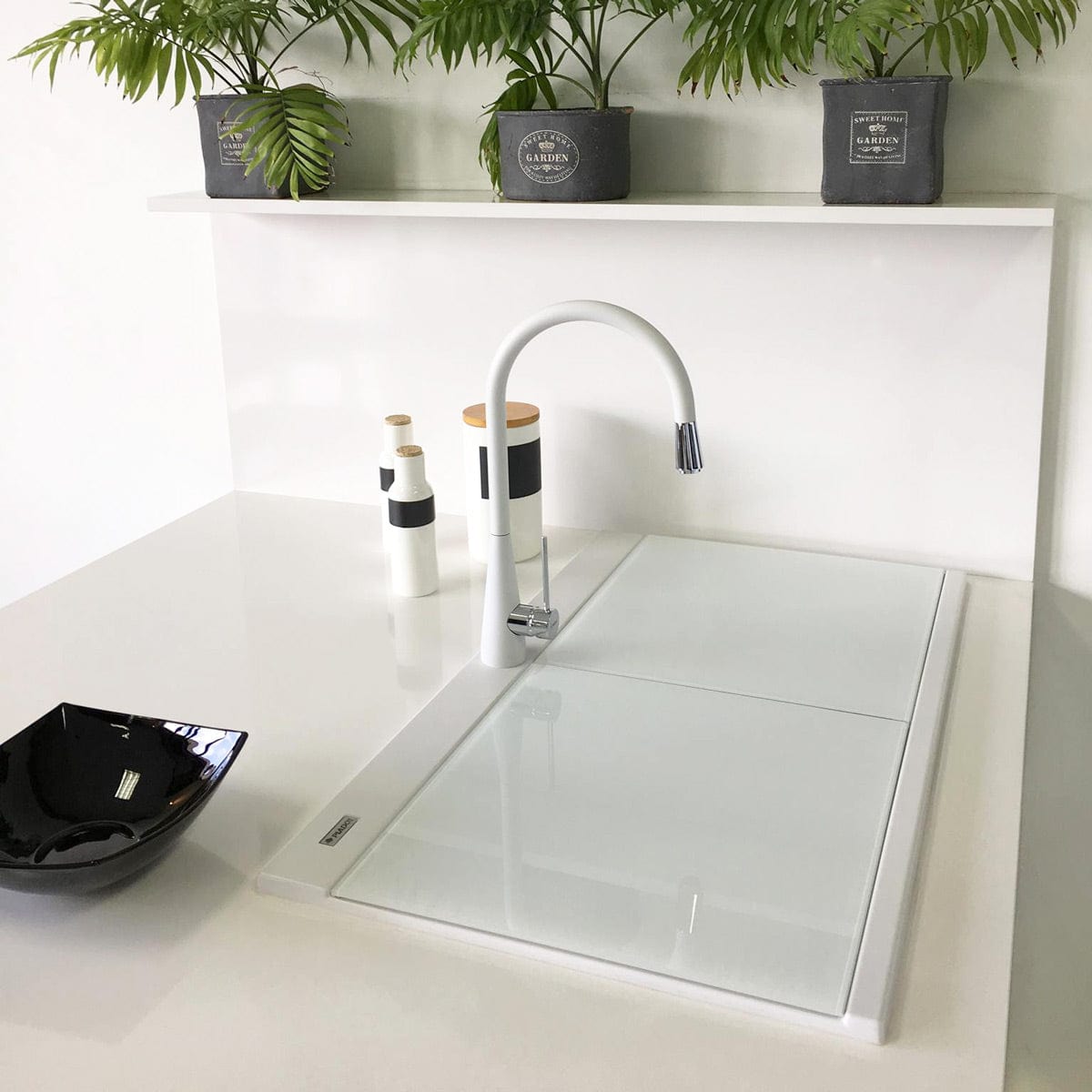 Chiuveta bucatarie granit dubla cu 2 cuve, 2 tocatoare, Alba / Polar White + accesorii montaj, 860x510x235 mm, cod: 6002