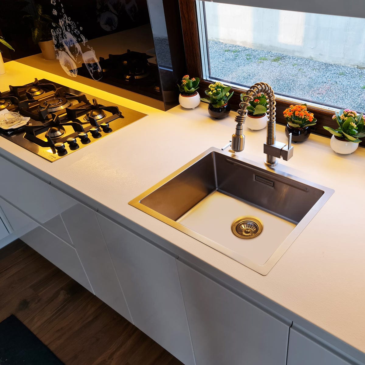 Chiuveta bucatarie inox + Bonus: tocator Versus din ABS reversibil in scurgator vase + accesorii montaj, 550x450x200 mm, cod 6014