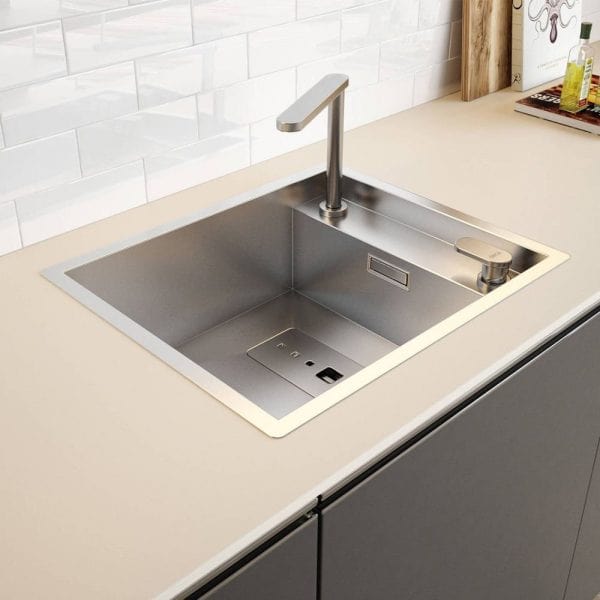 Chiuveta bucatarie inox cu baterie telescopica integrata, capac scurgere invizibil, tocator sticla temperizata + accesorii montaj, 527x447x200 mm, cod: 6006