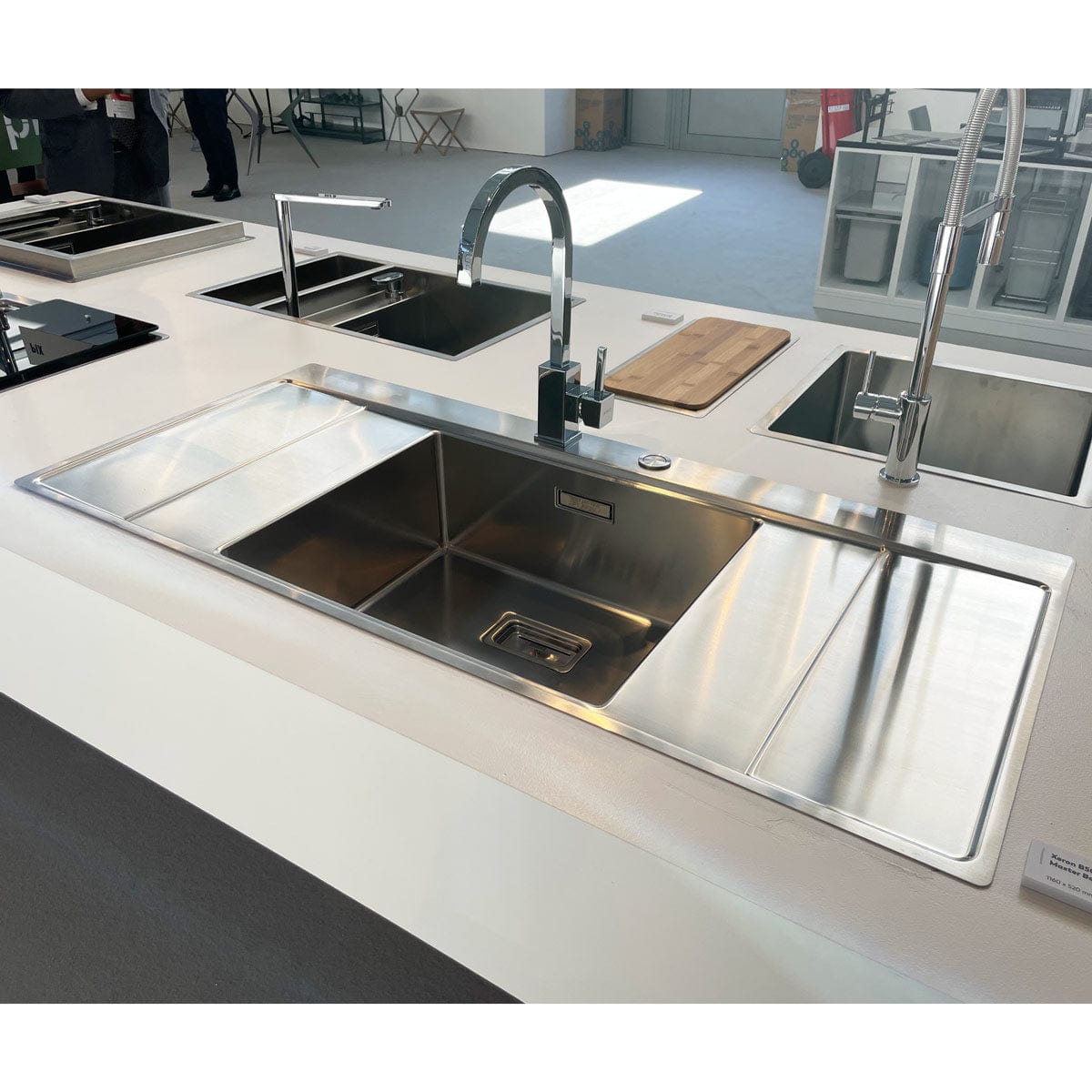 Chiuveta bucatarie inox reversibila cu ventil scurgere dreptunghiular automat si accesorii montaj, 1160x520x200 mm, cod 6069