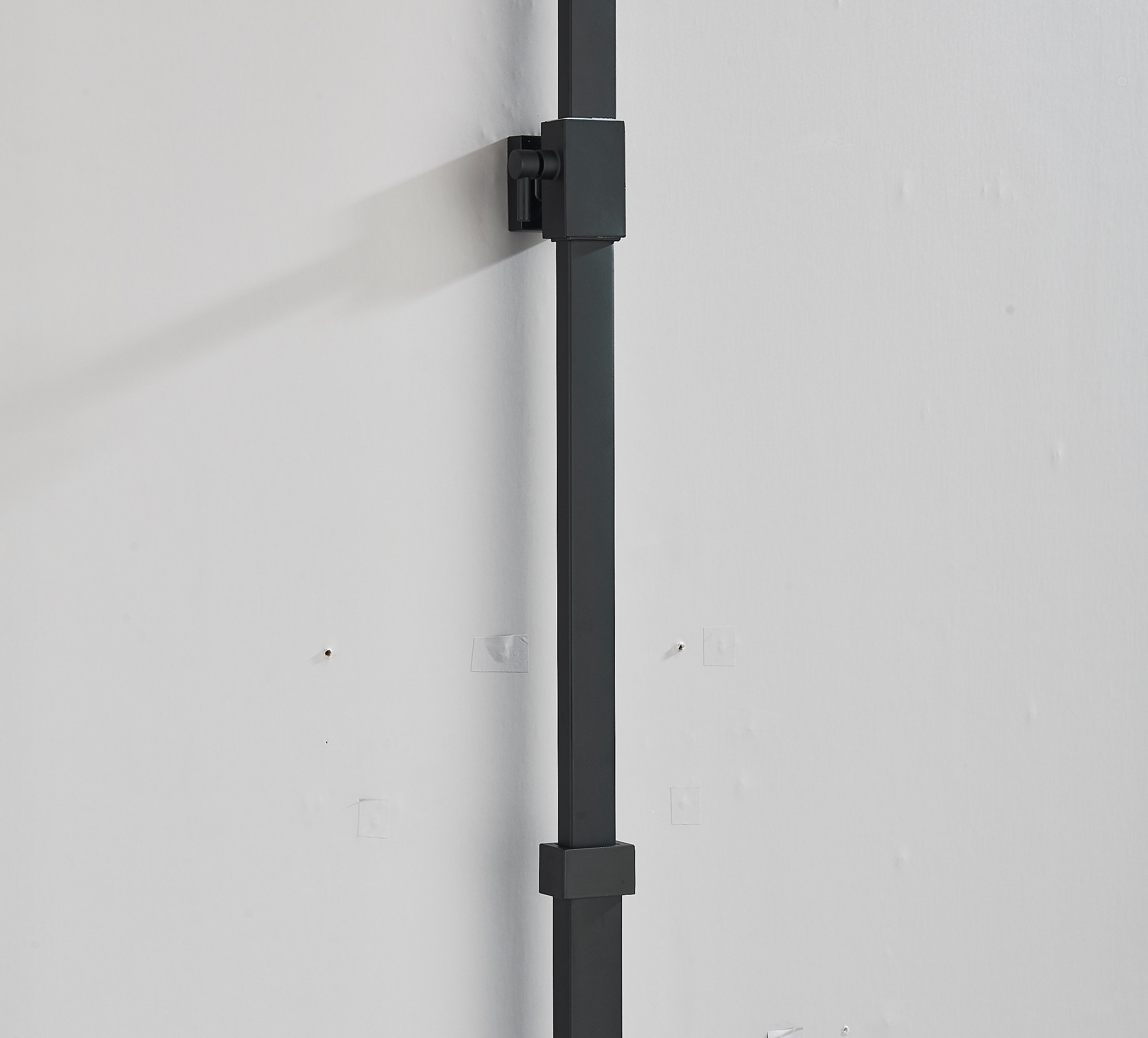 Extensie de 40 cm la coloanele de dus cu codurile 1236, 1514, 1191 negru mat, cod 1593