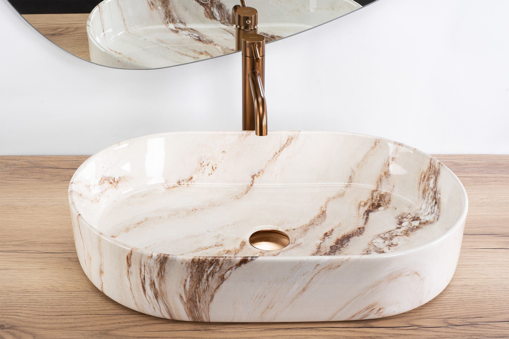 Lavoar baie pe blat oval 61 cm ceramic imitatie piatra maro lucios – Rea Nadia Marrone