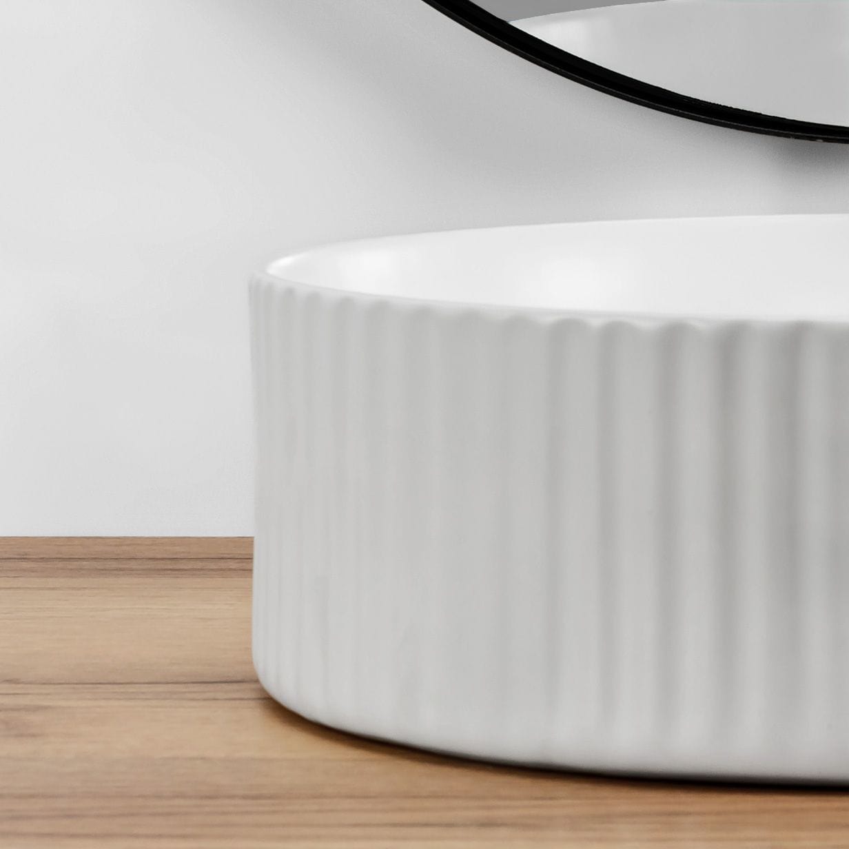 Lavoar ceramic pe blat Rea Delia, 36 cm, alb