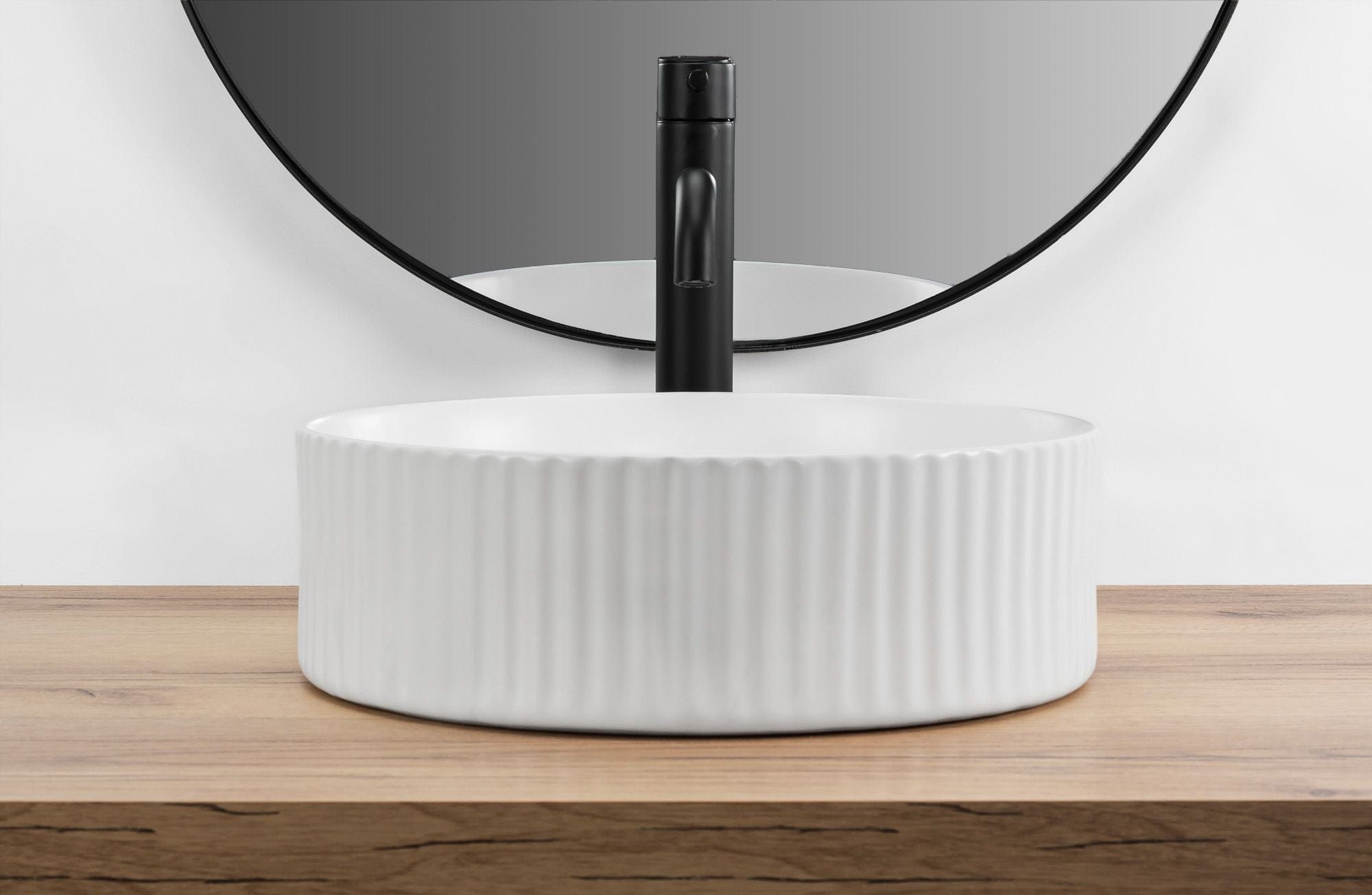 Lavoar ceramic pe blat Rea Delia, 36 cm, alb