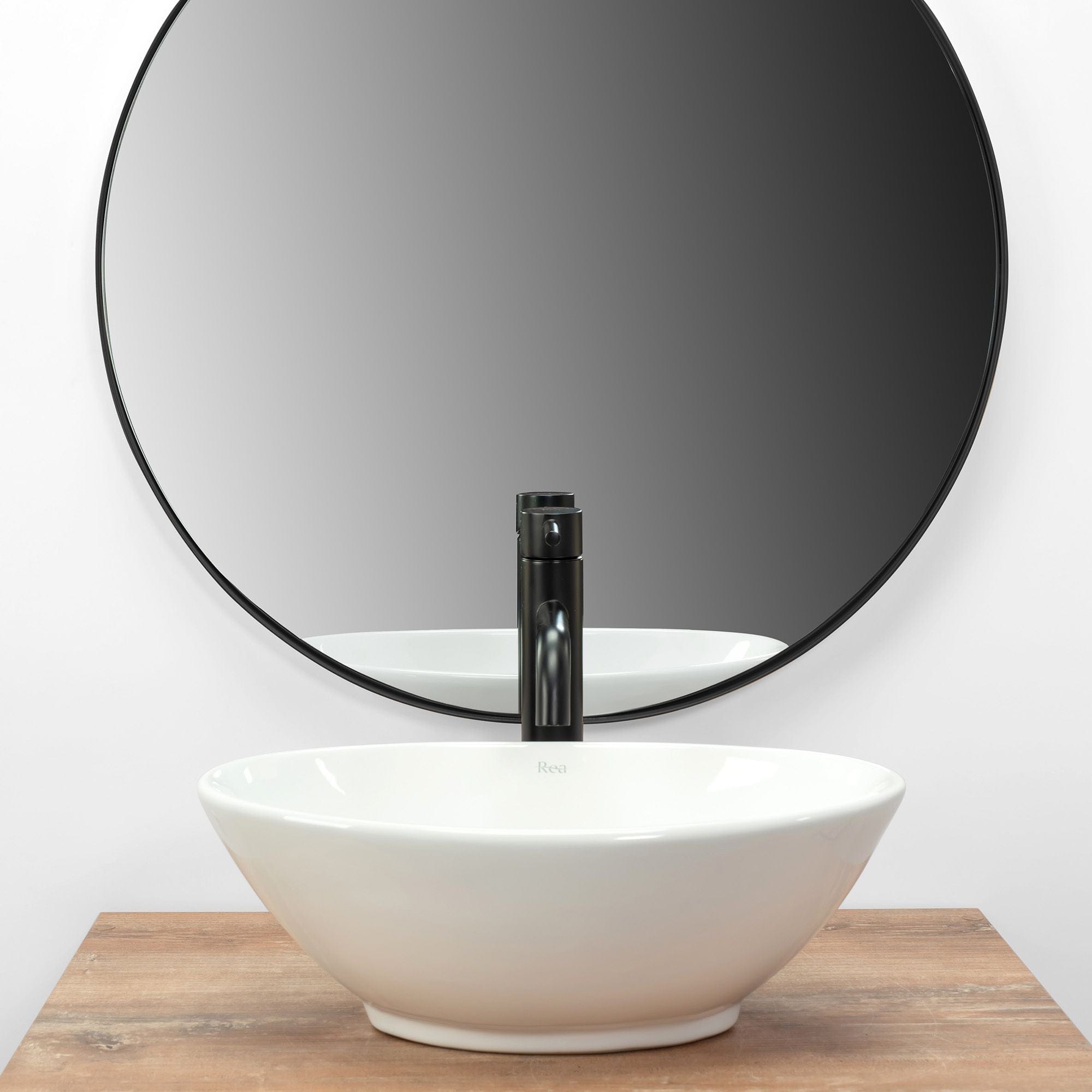 Lavoar pe blat ceramic Rea Pamela Mini , latime de 27 cm, alb