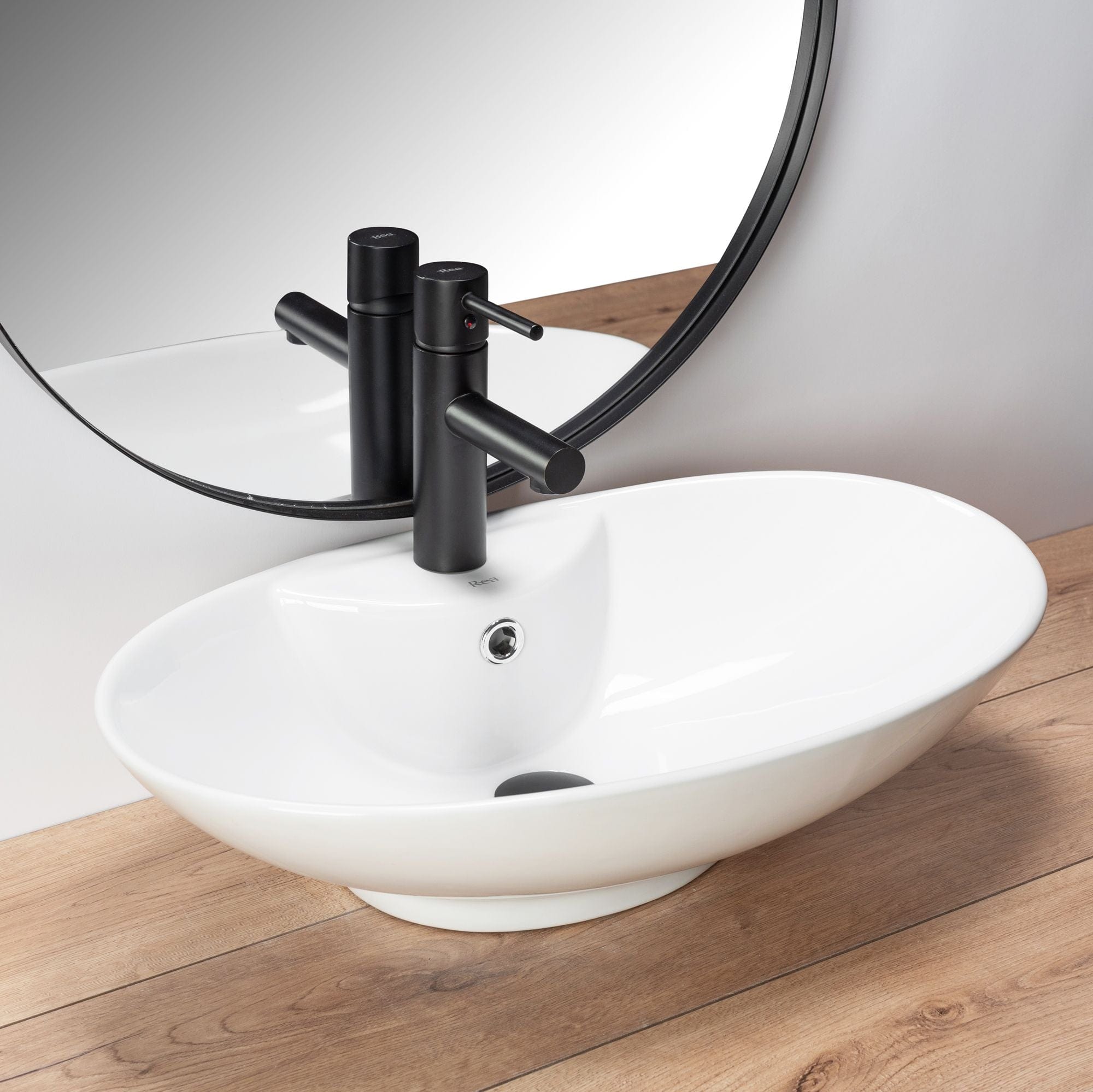 Lavoar pe blat ceramic Rea Rosa 2 , latime de 38.5 cm, alb