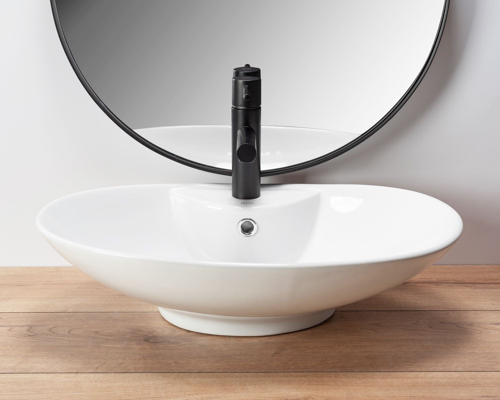 Lavoar pe blat ceramic Rea Rosa 2 , latime de 38.5 cm, alb
