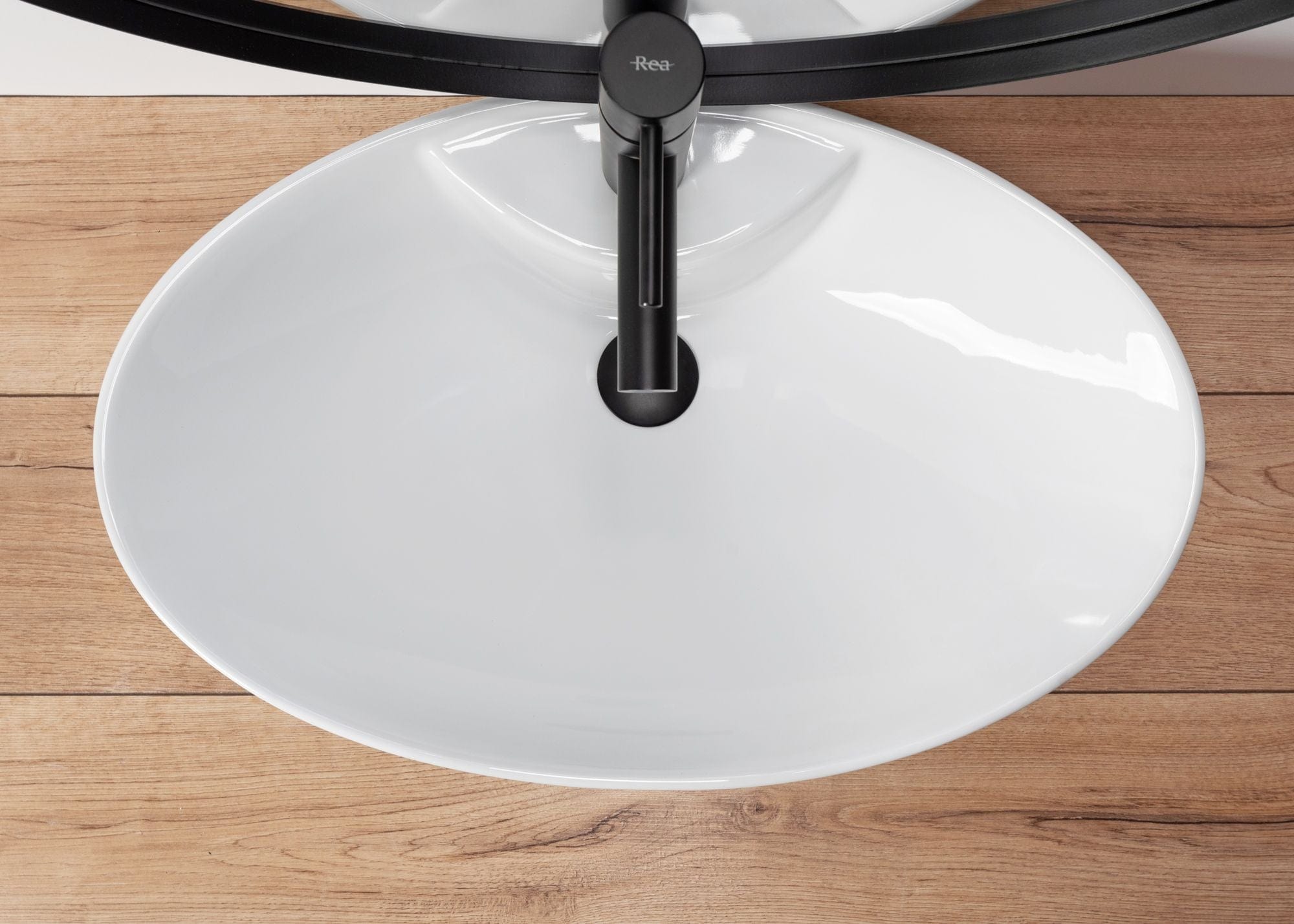 Lavoar pe blat ceramic Rea Rosa 2 , latime de 38.5 cm, alb