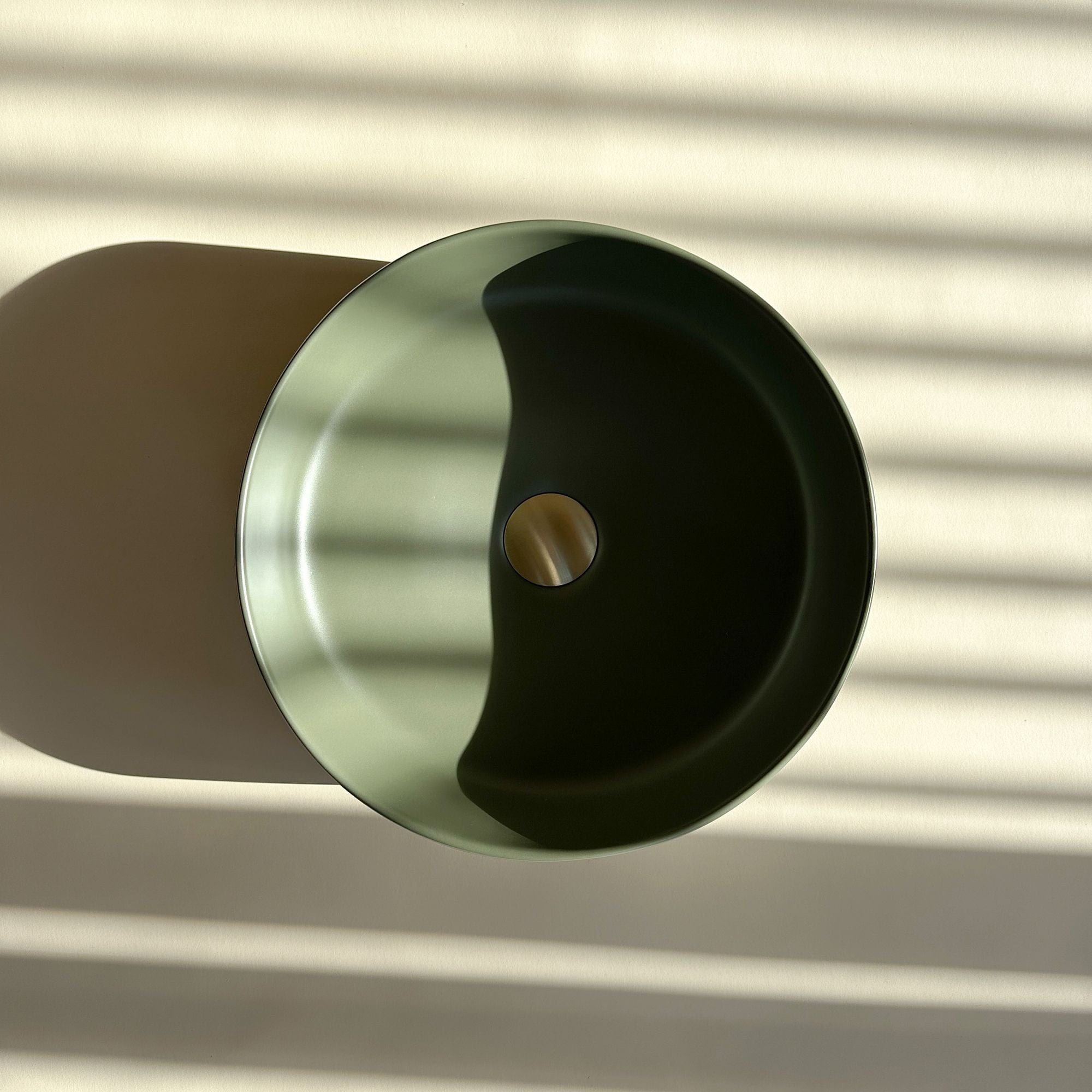 Lavoar pe blat ceramic Rea Sami , latime de 36.6 cm, verde mat