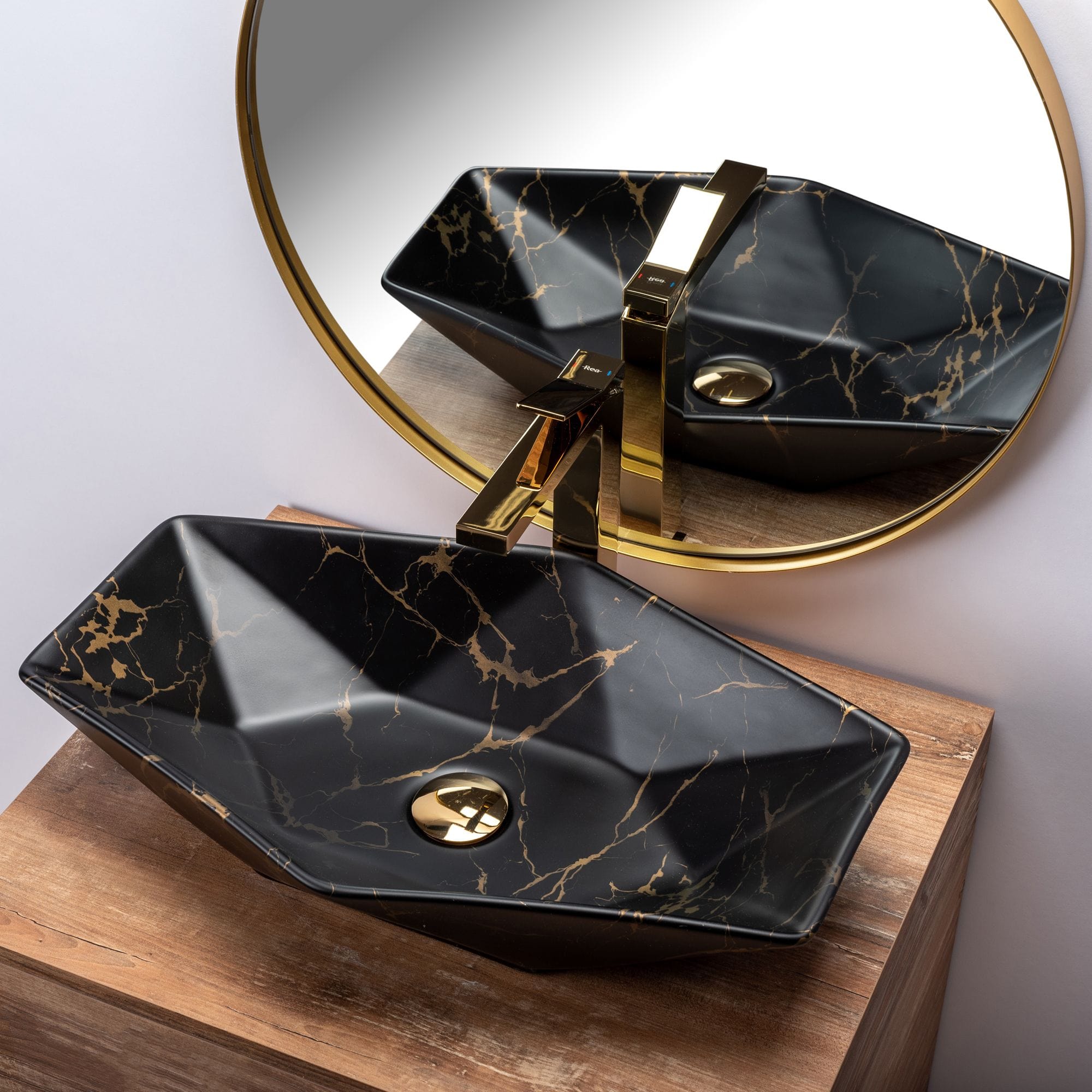 Lavoar pe blat Rea Vegas imitație marmură neagră mat