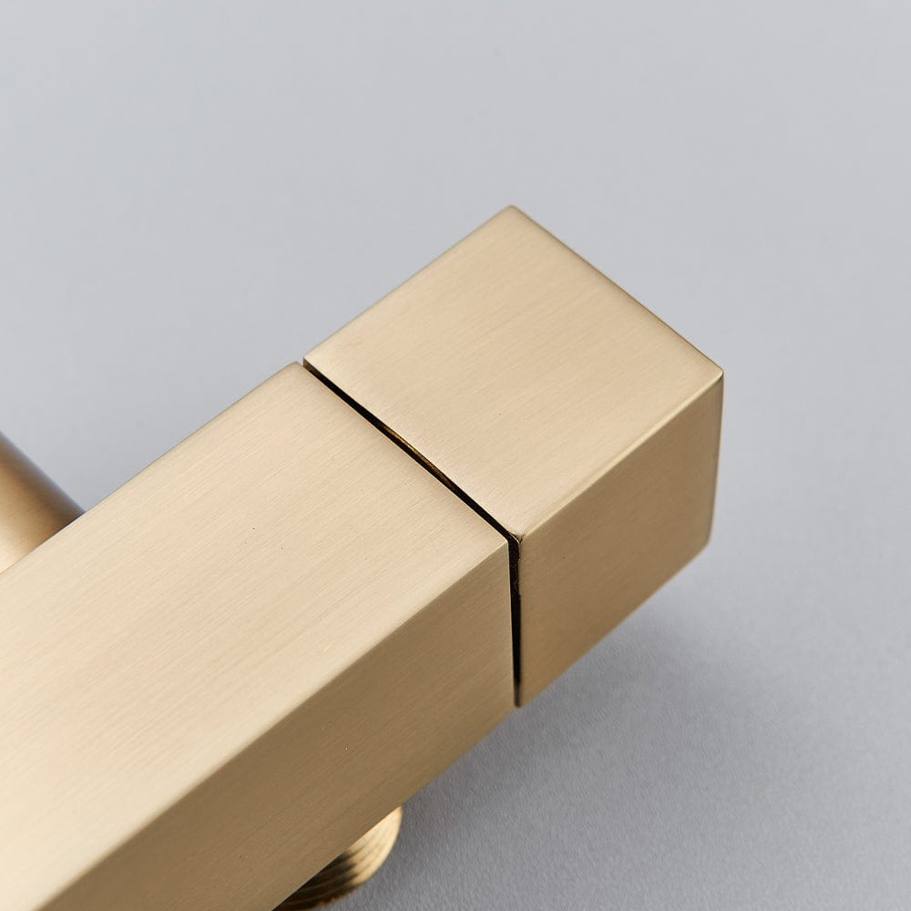 Robinet tip dus intim pentru bideu sau wc cu o singura intrare, auriu nichelat, cod 1504