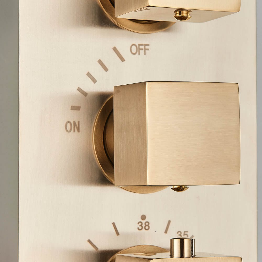 Set de dus cu para tip cascada, cu termostat, auriu mat, 3 functii de curgere a apei, cod 1584