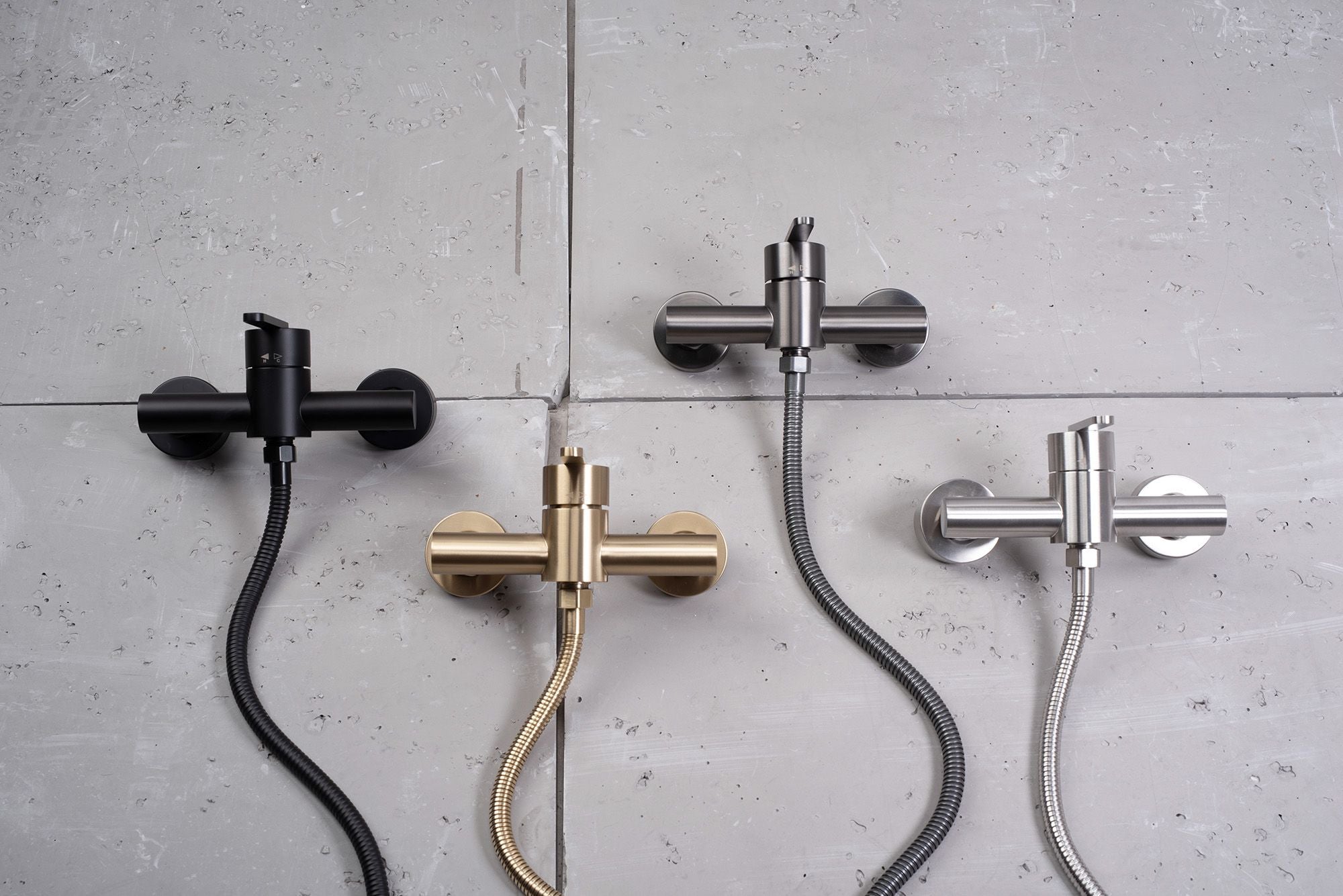 Baterie pentru dus Rea Ontario, auriu periat