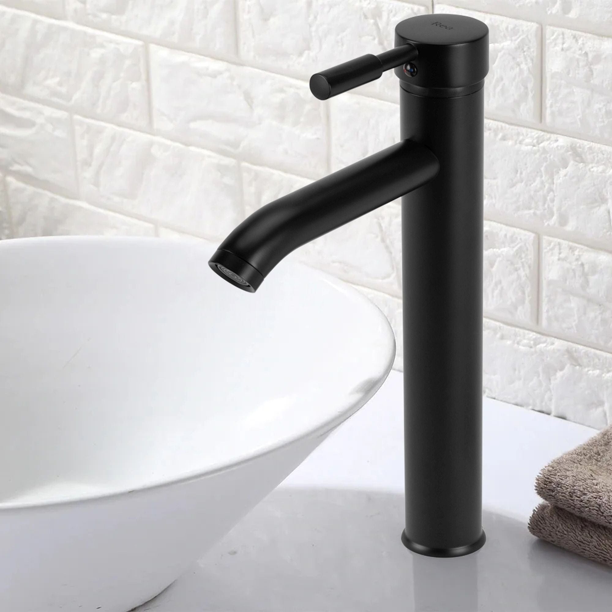 Baterie pentru lavoar Rea Graf High, negru mat