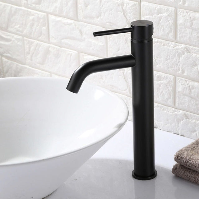 Baterie pentru lavoar Rea Lungo High, negru mat